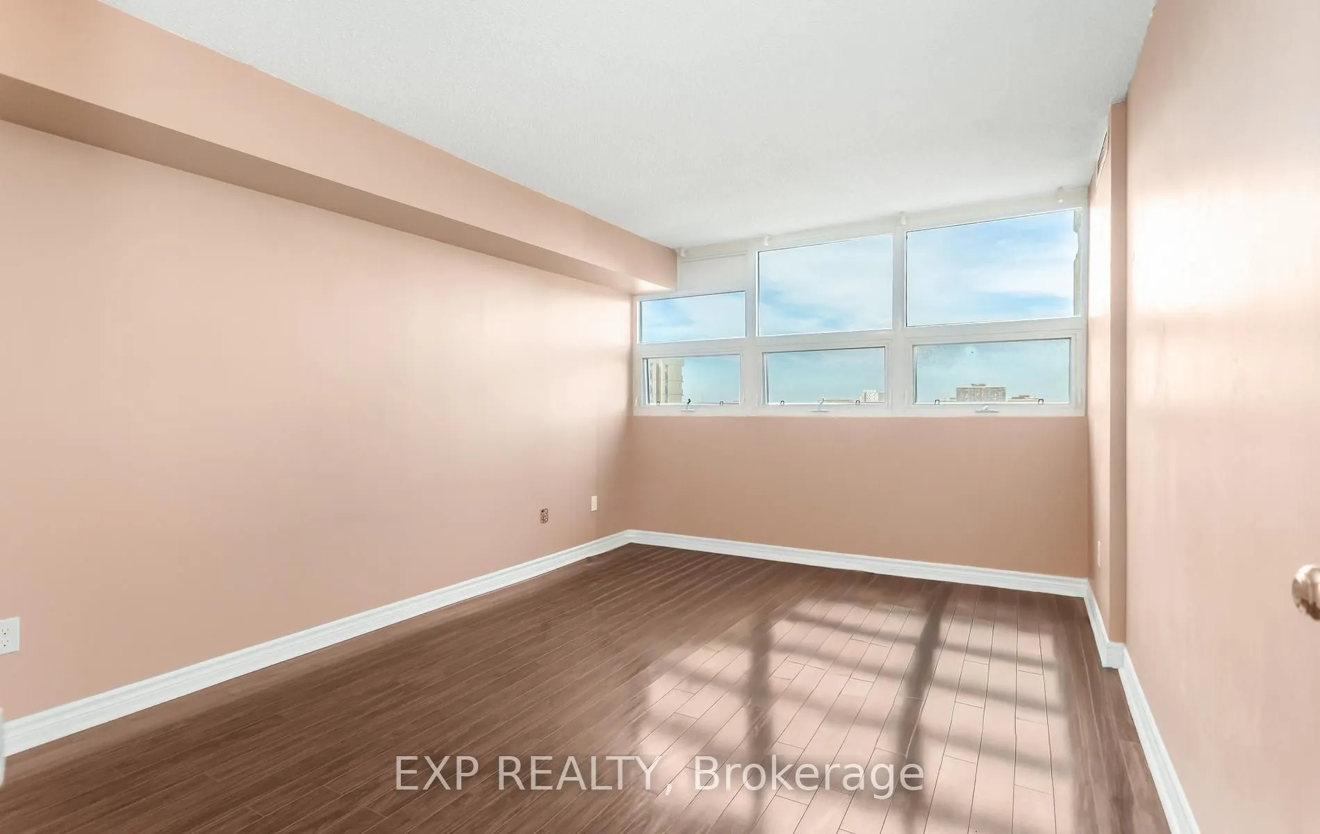 8 Lisa Street E #1506