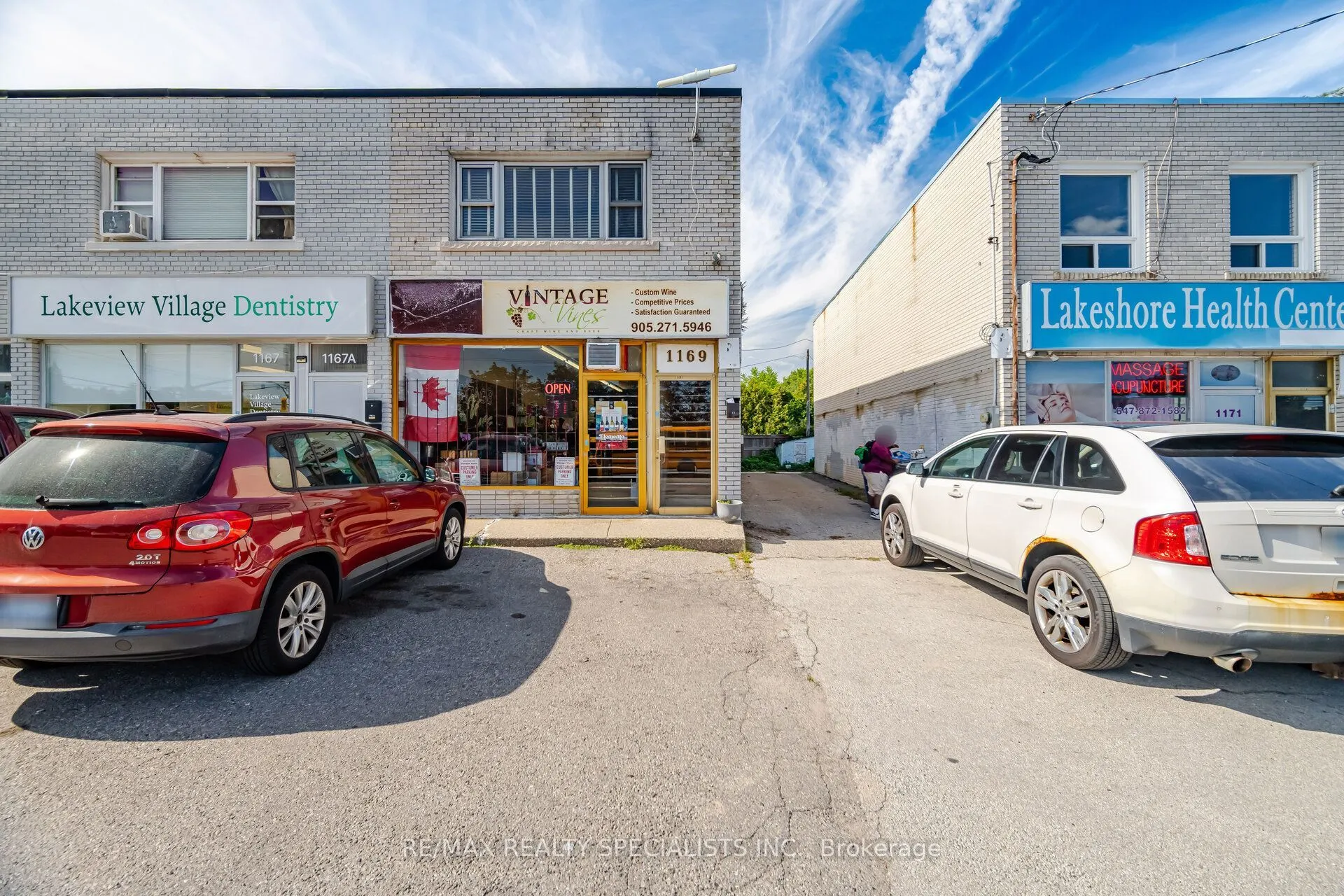 1169 Lakeshore Road E