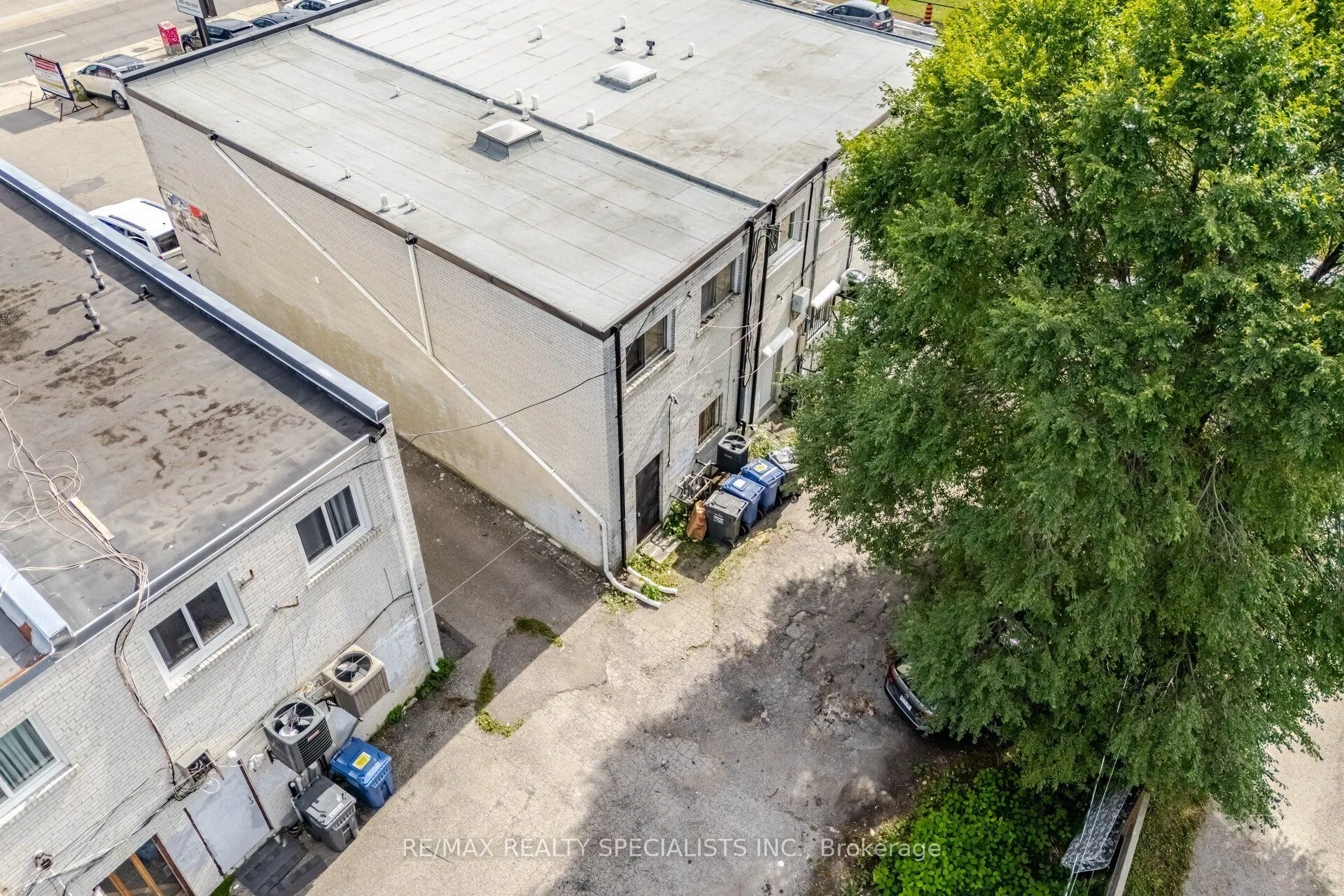 1169 Lakeshore Road E