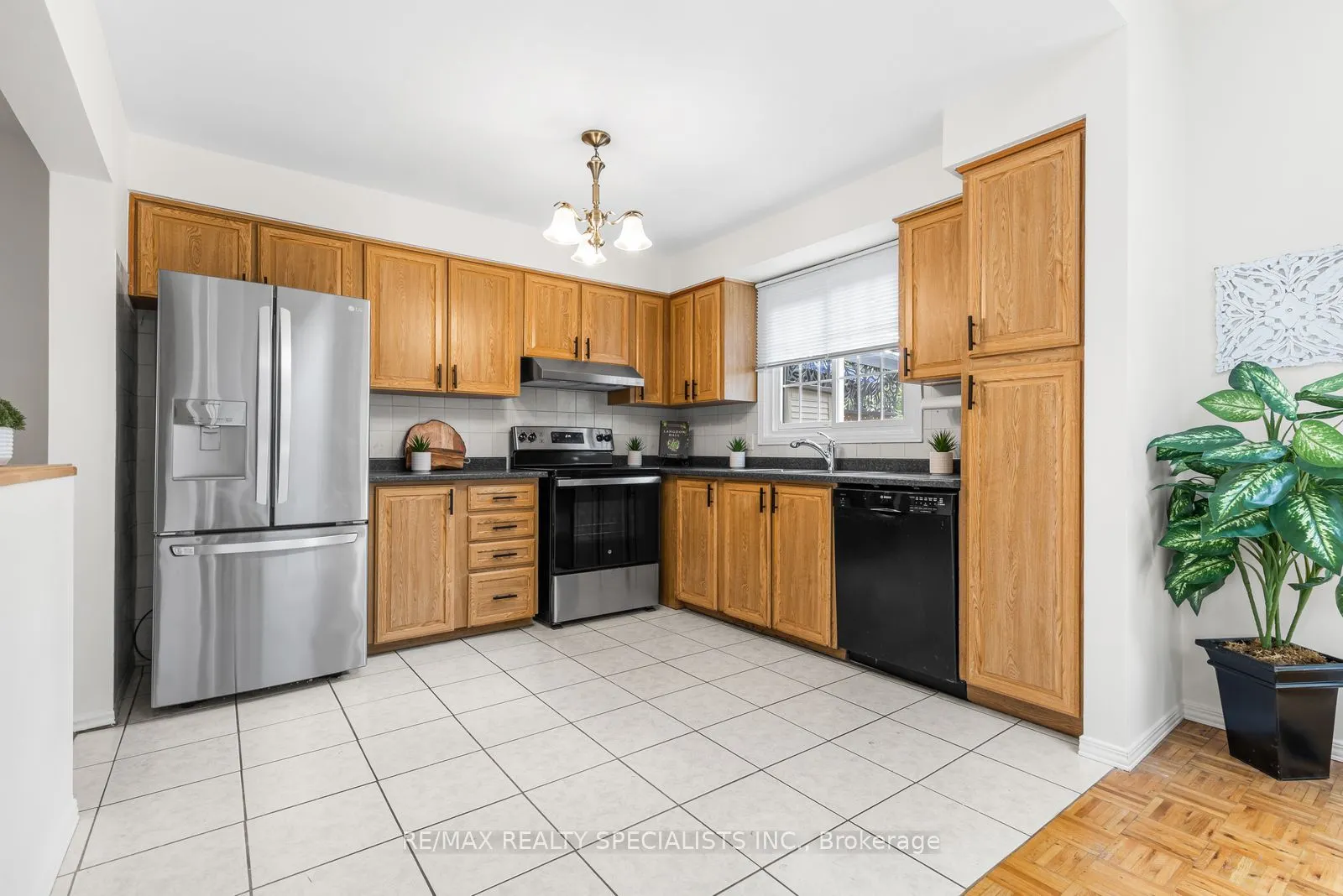 6169 STARFIELD Crescent
