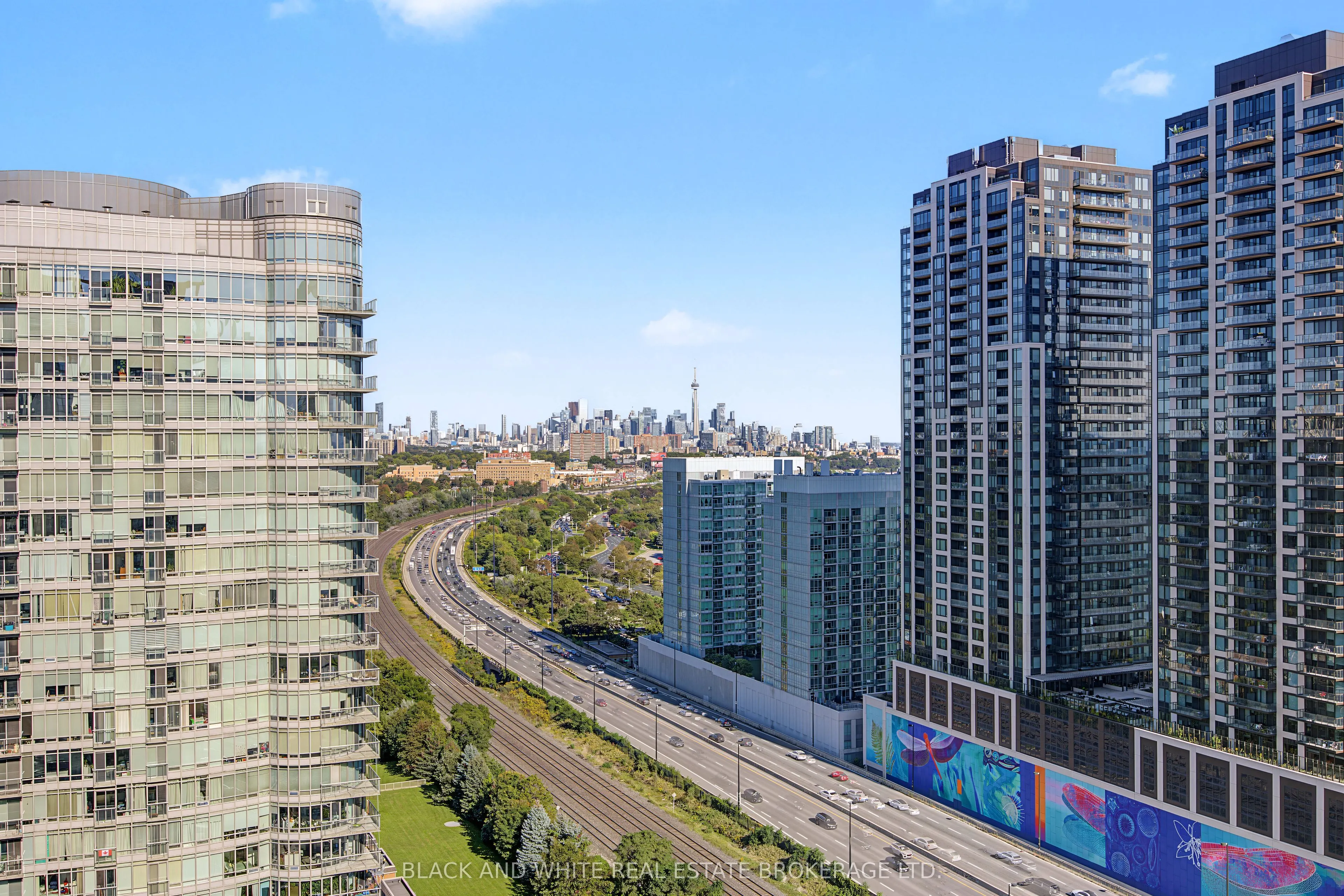103 The Queensway Avenue #2315