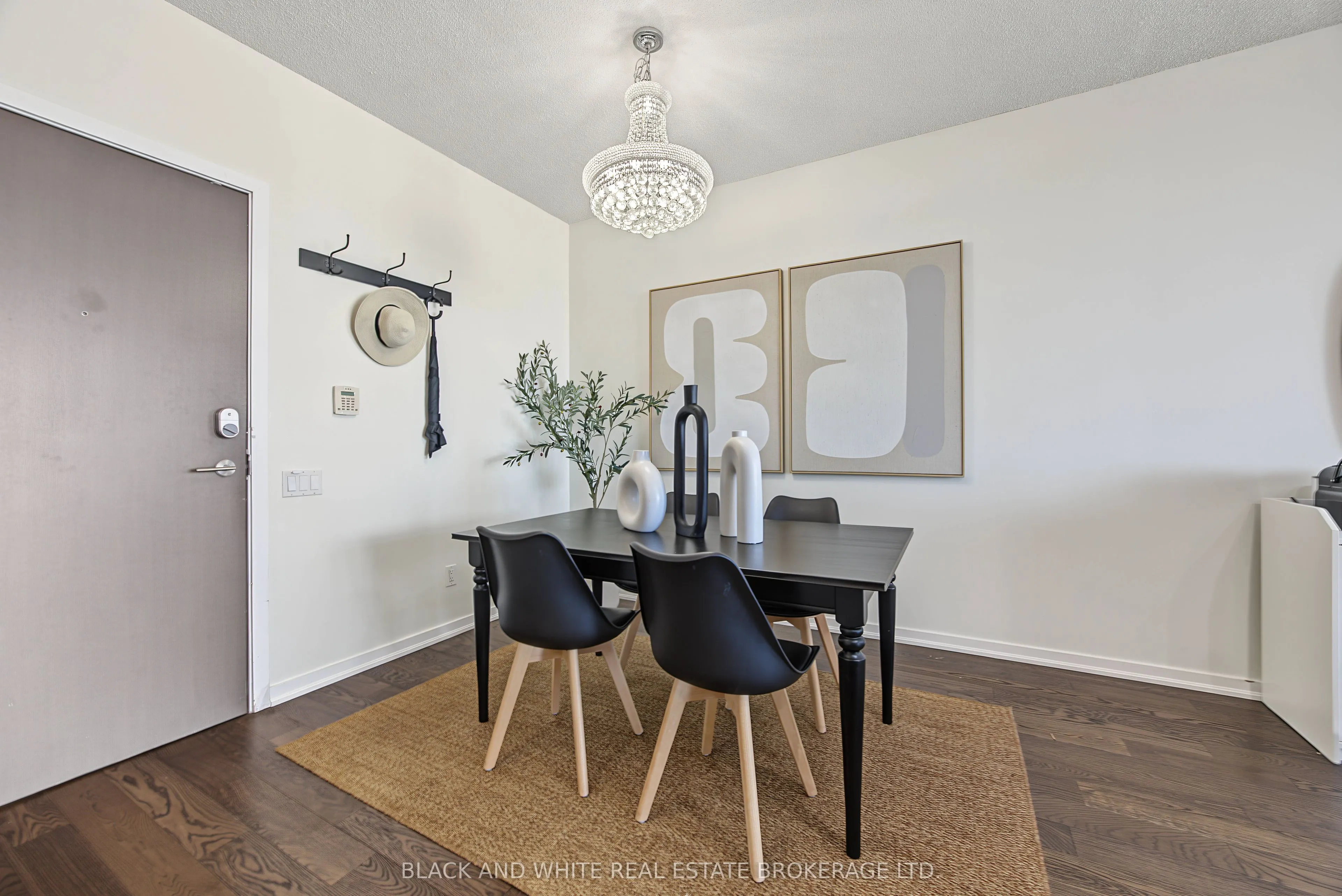 103 The Queensway Avenue #2315