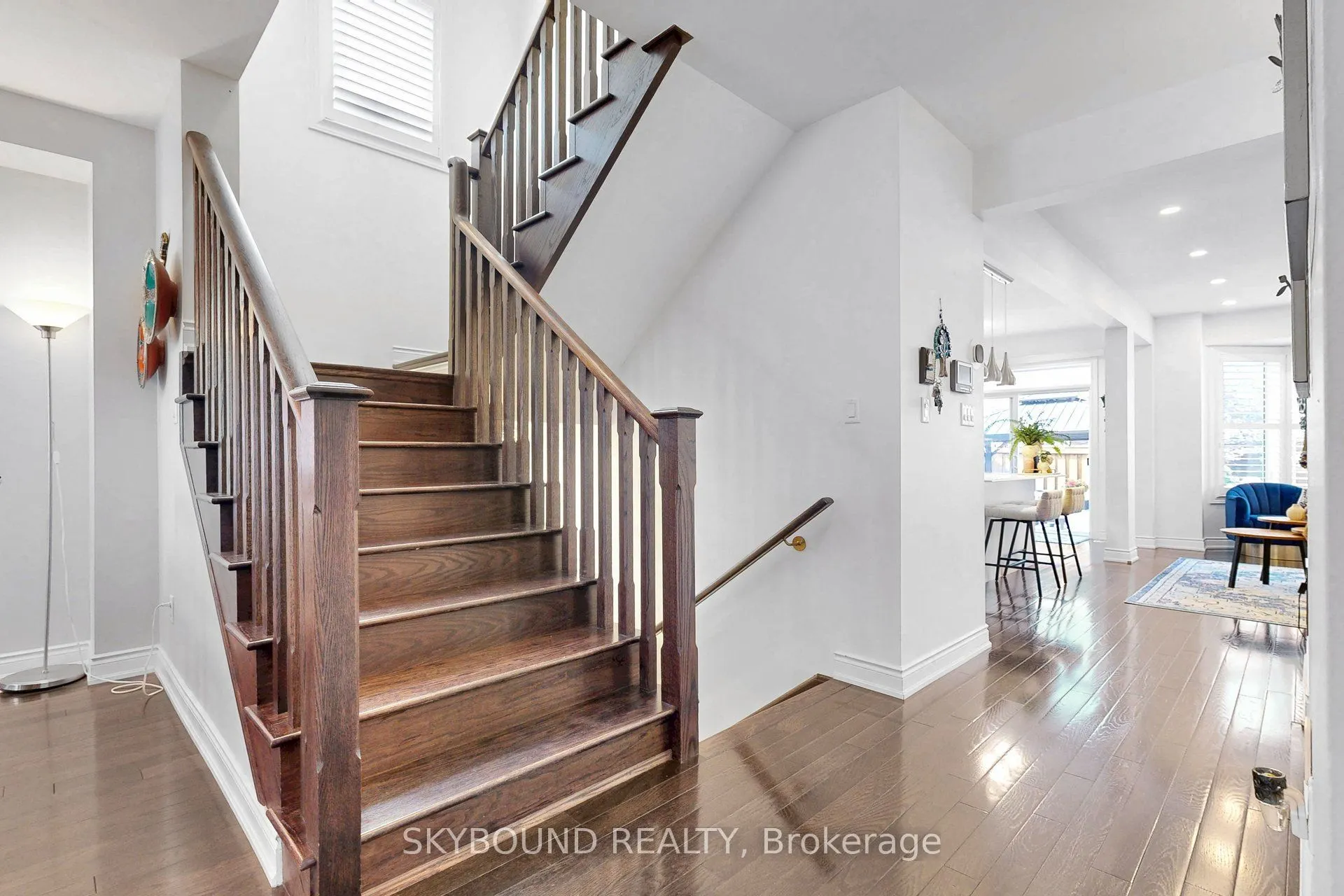 1455 Haws Crescent