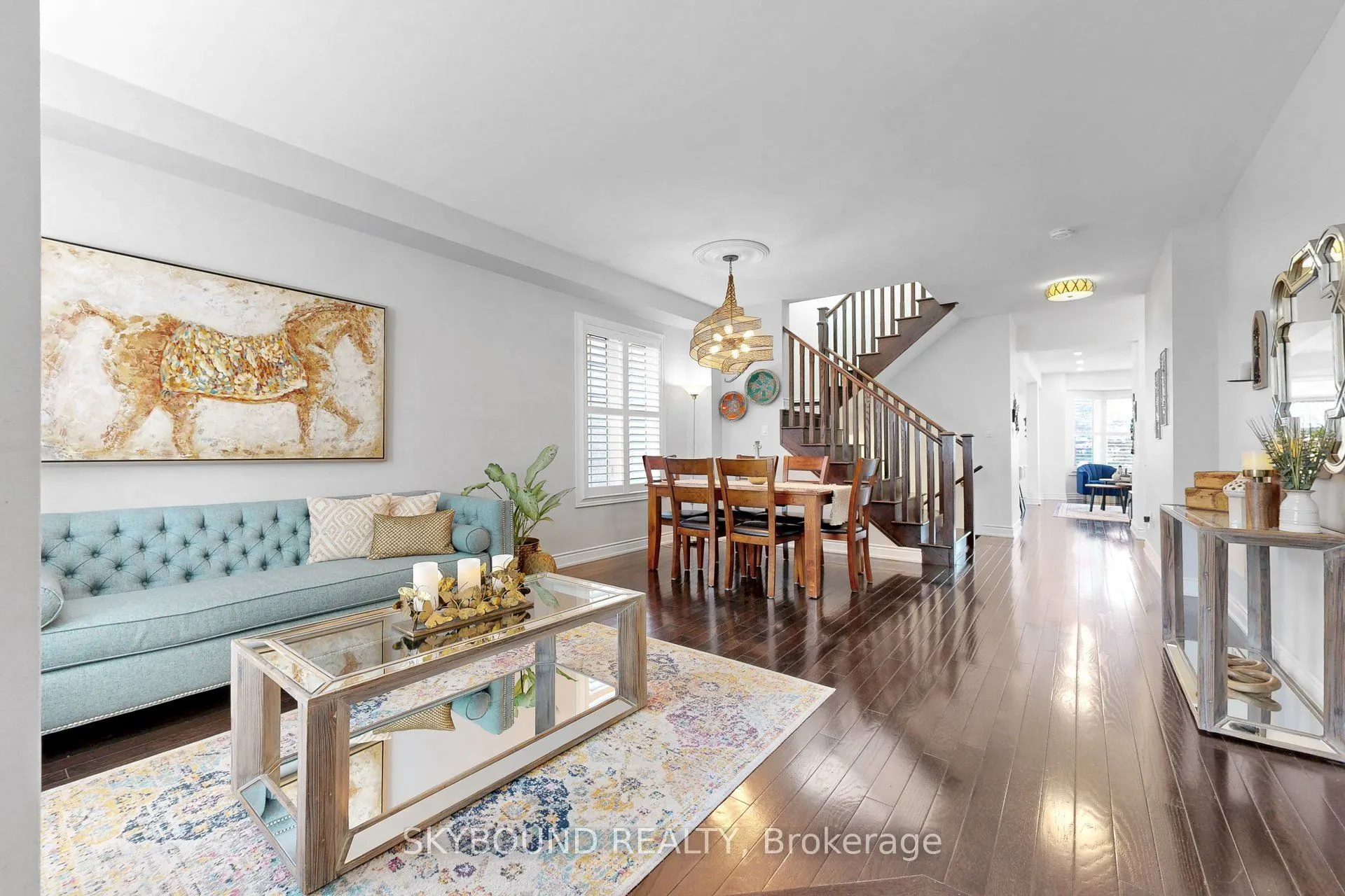1455 Haws Crescent