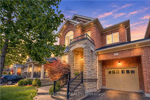 1455 Haws Crescent