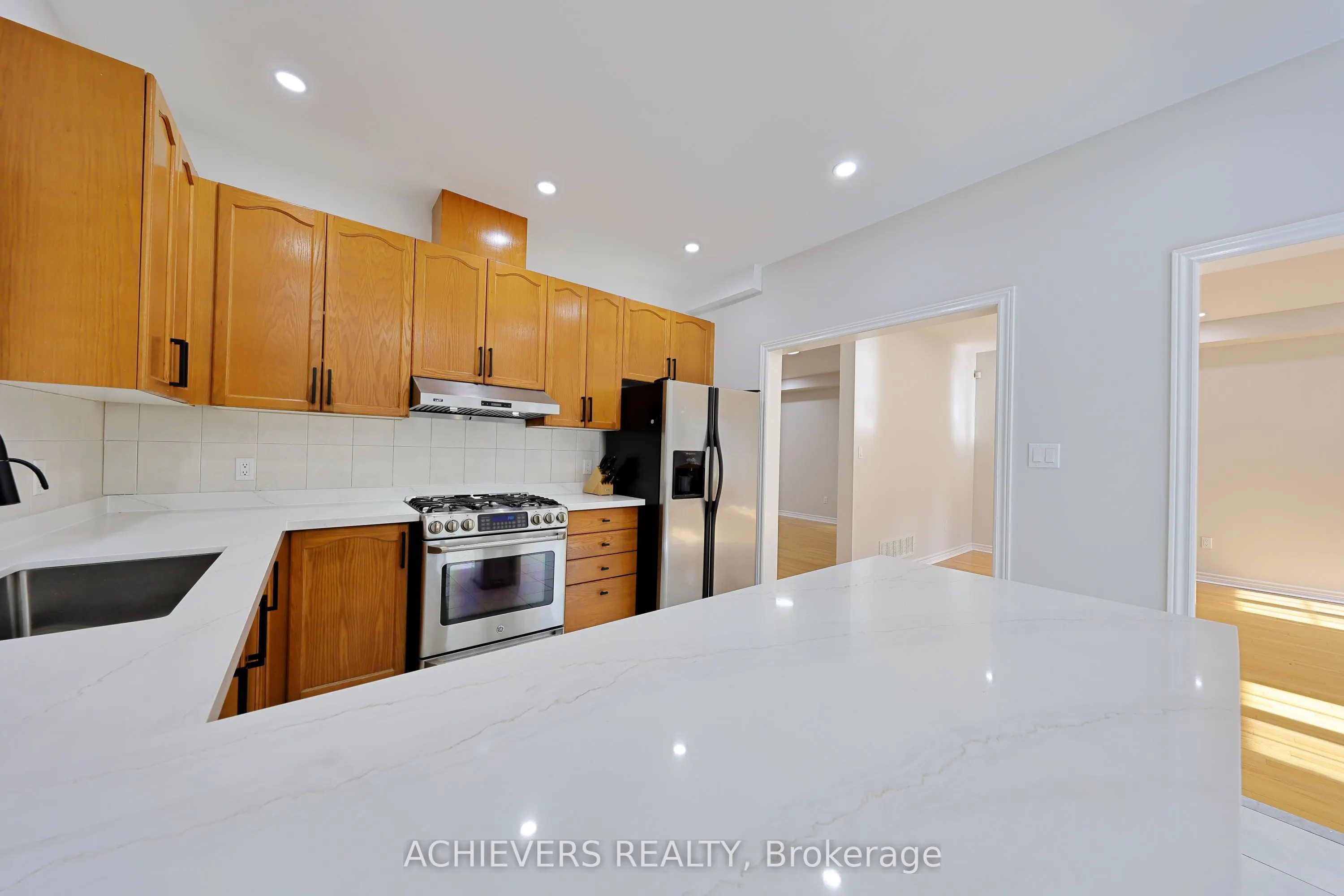 62 Sir Jacobs Crescent