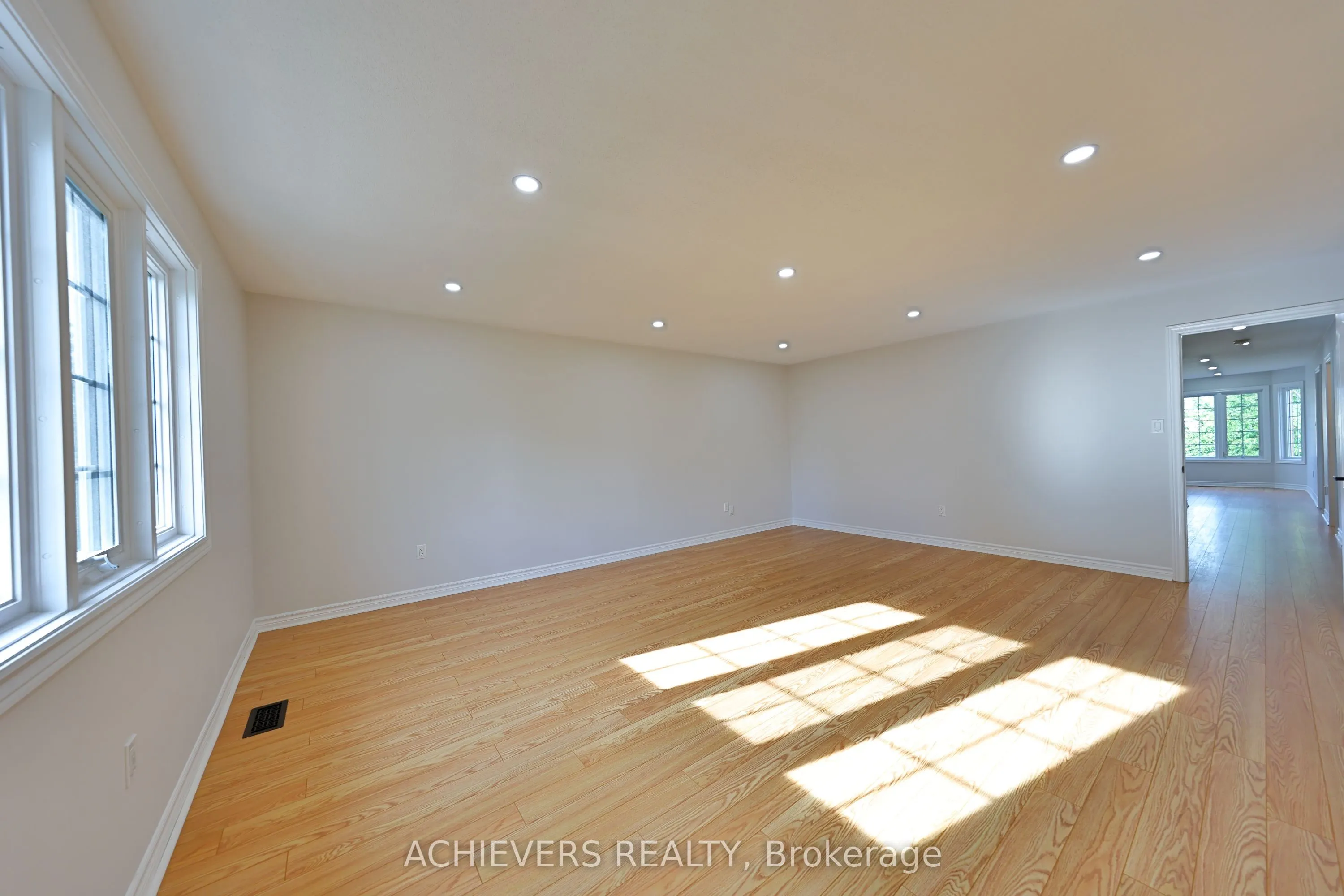 62 Sir Jacobs Crescent
