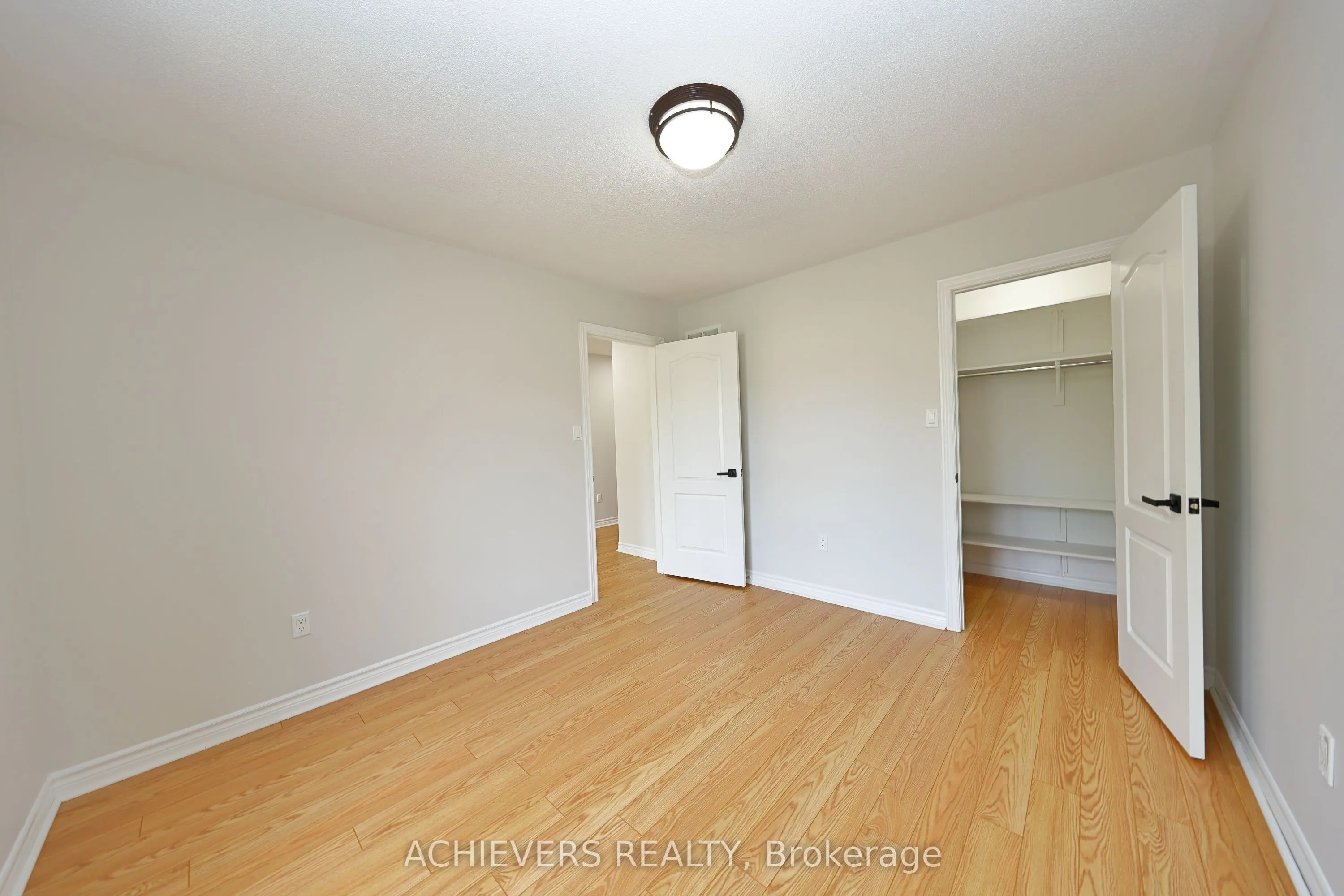62 Sir Jacobs Crescent