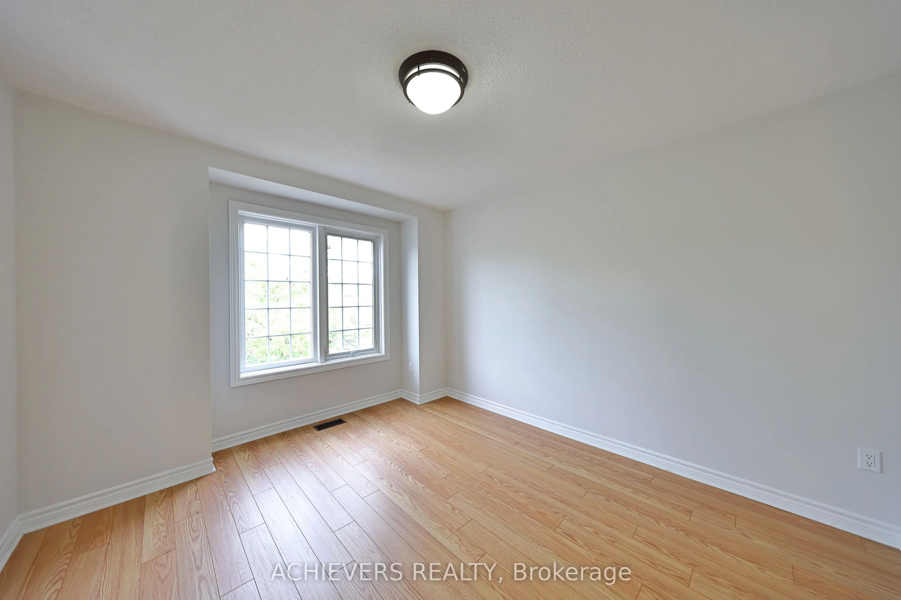 62 Sir Jacobs Crescent