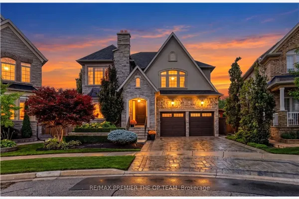 38 Gentle Fox Drive