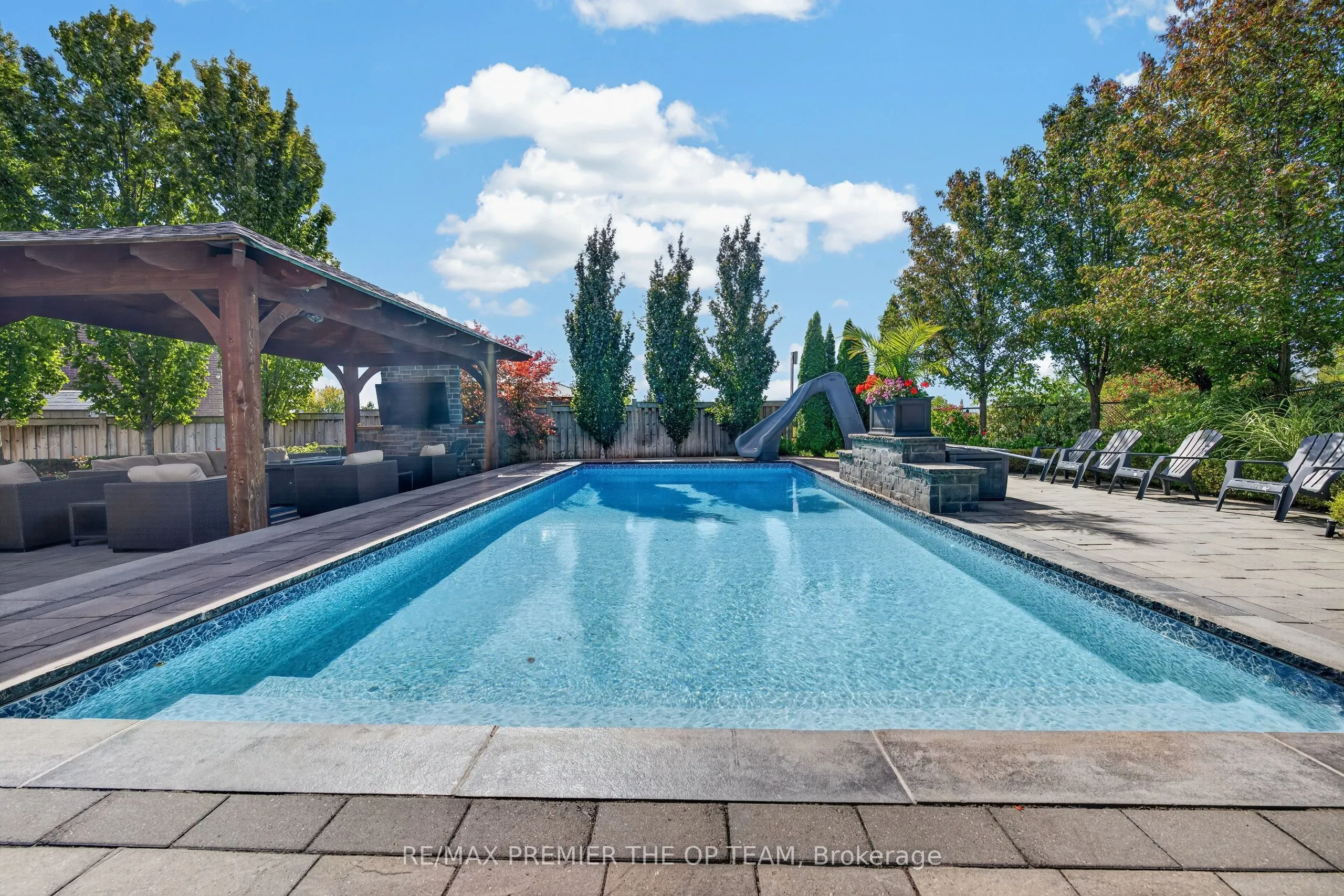 38 Gentle Fox Drive