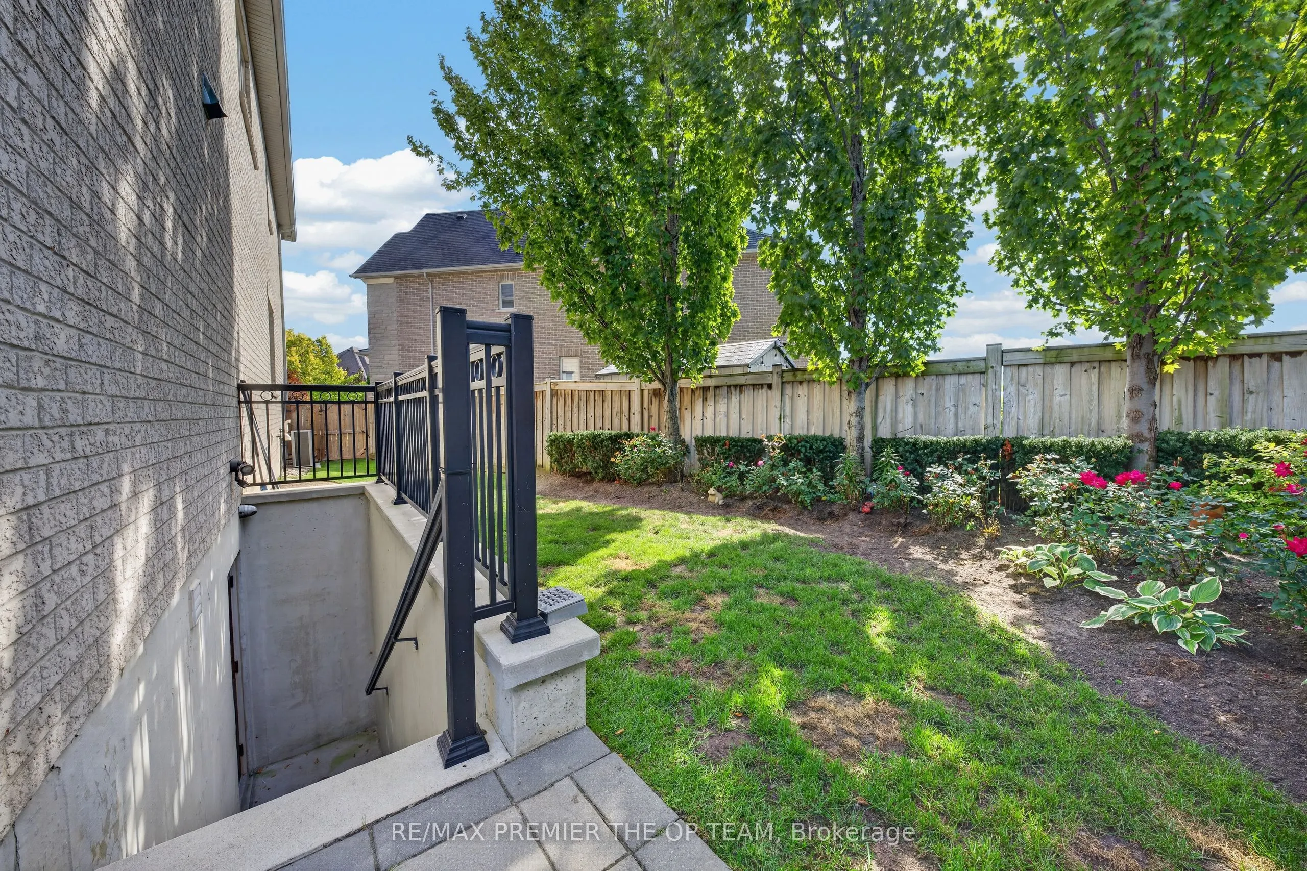 38 Gentle Fox Drive