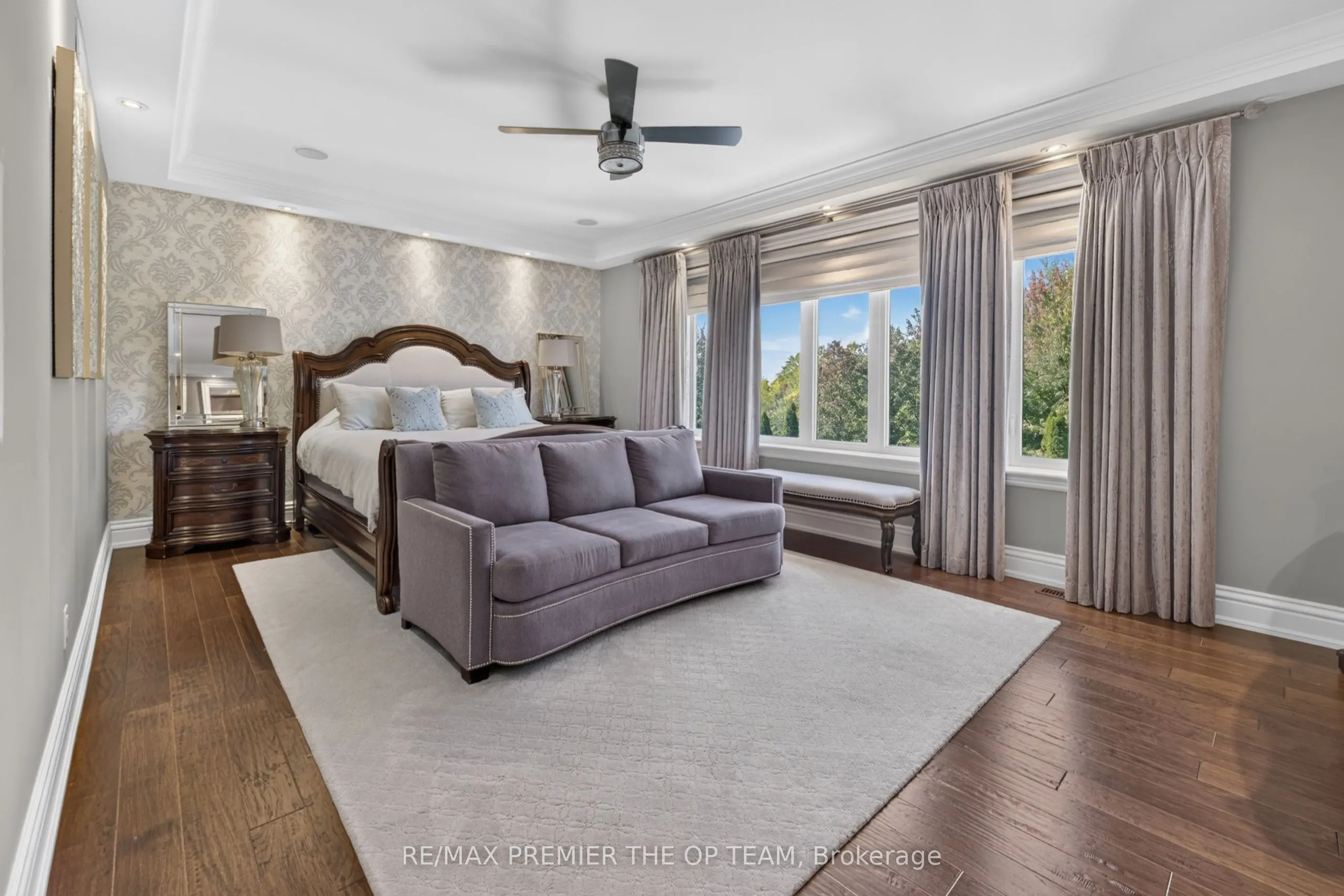 38 Gentle Fox Drive
