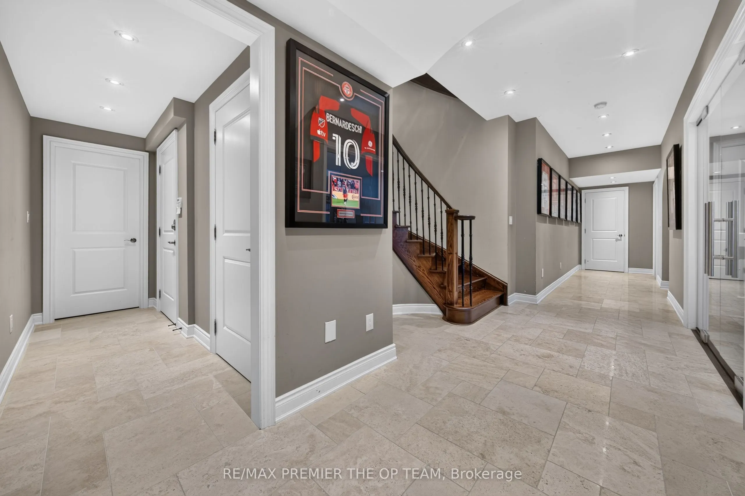 38 Gentle Fox Drive