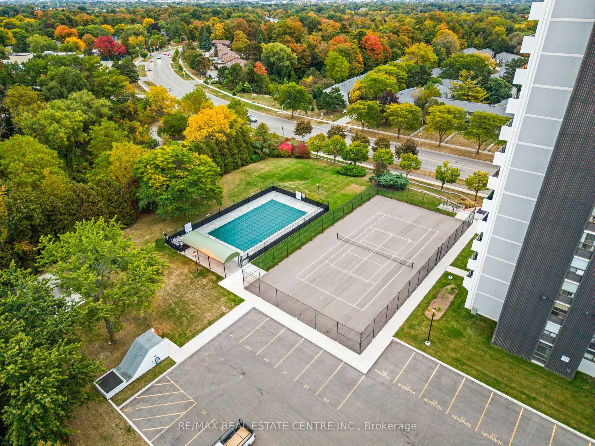 2055 Upper Middle Road #602
