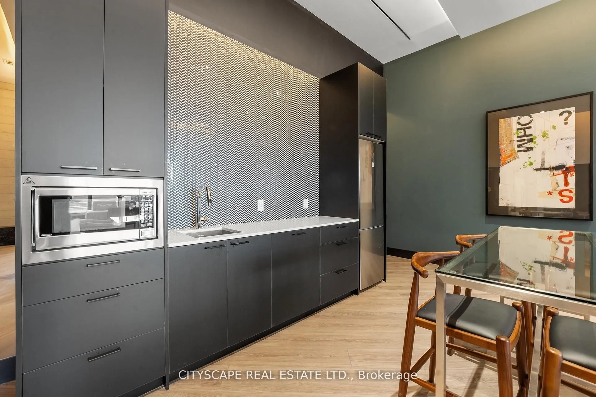 1808 St. Clair Avenue W #1010