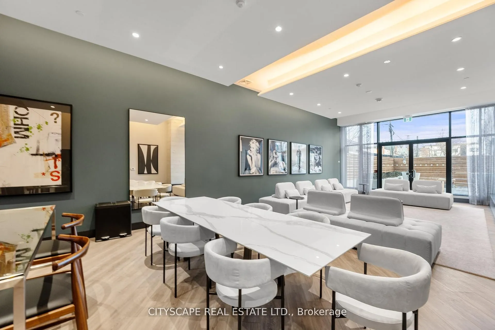 1808 St. Clair Avenue W #1010