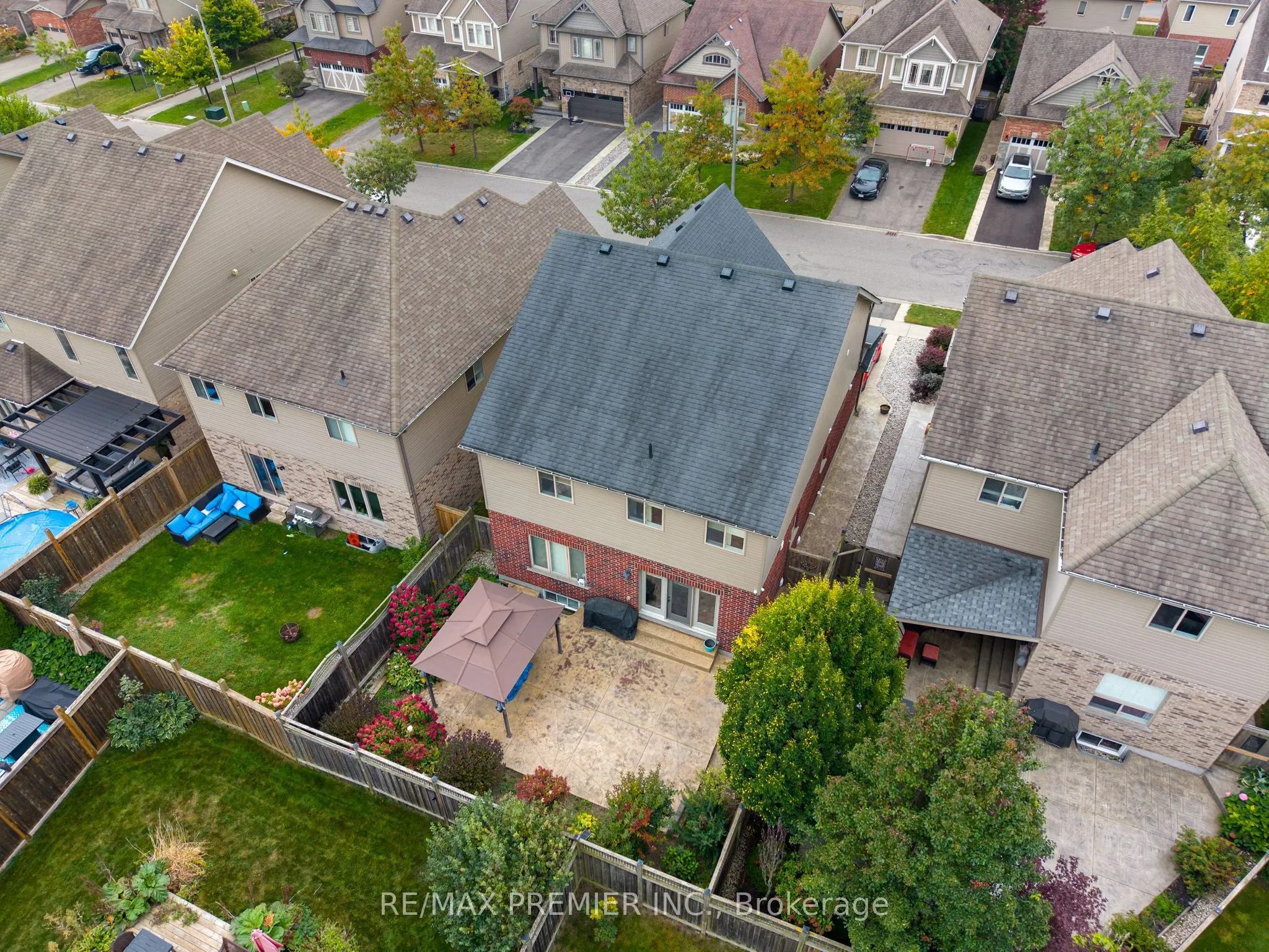 37 Wardlaw Avenue