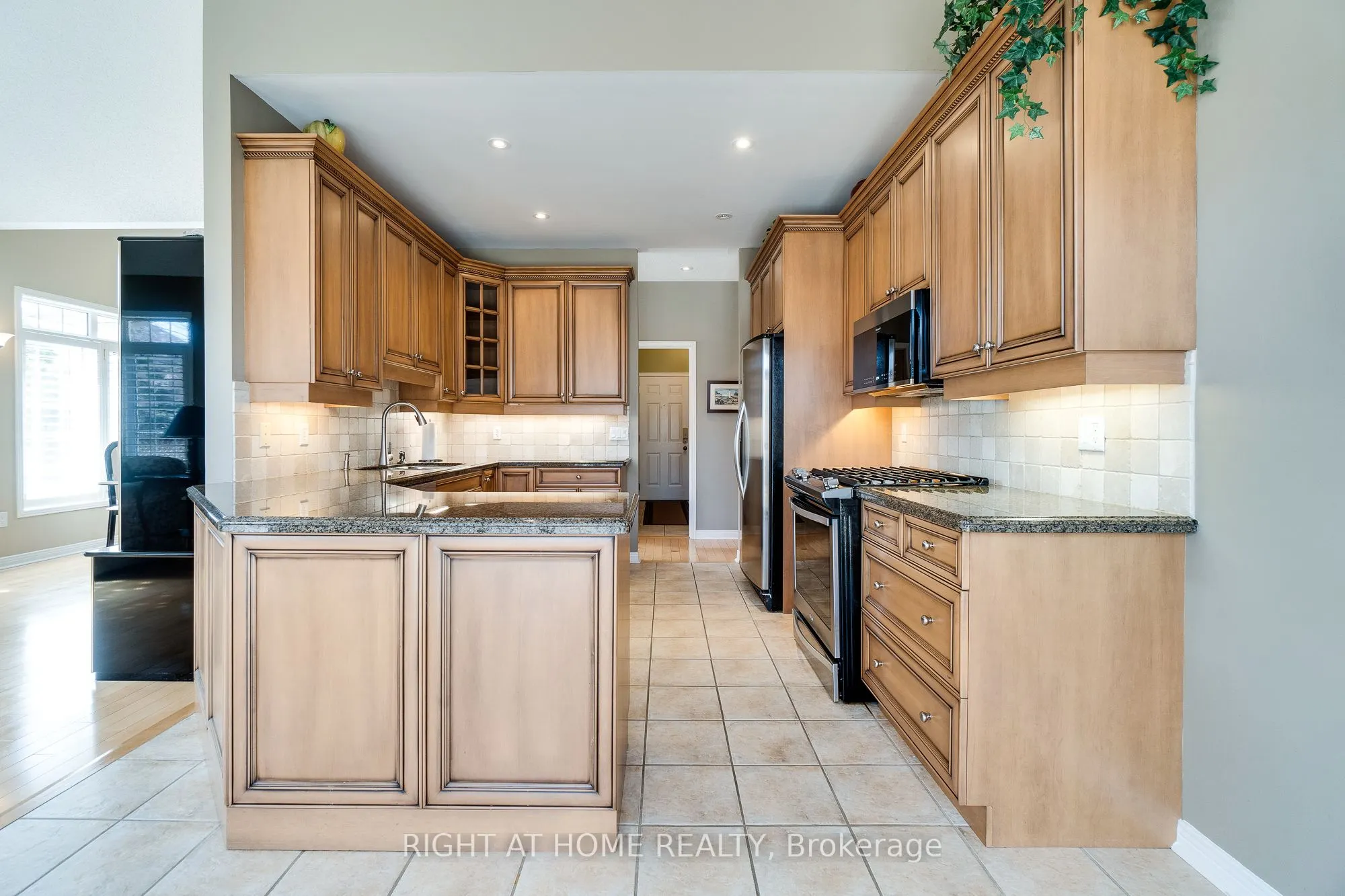 4280 Taywood Drive #15