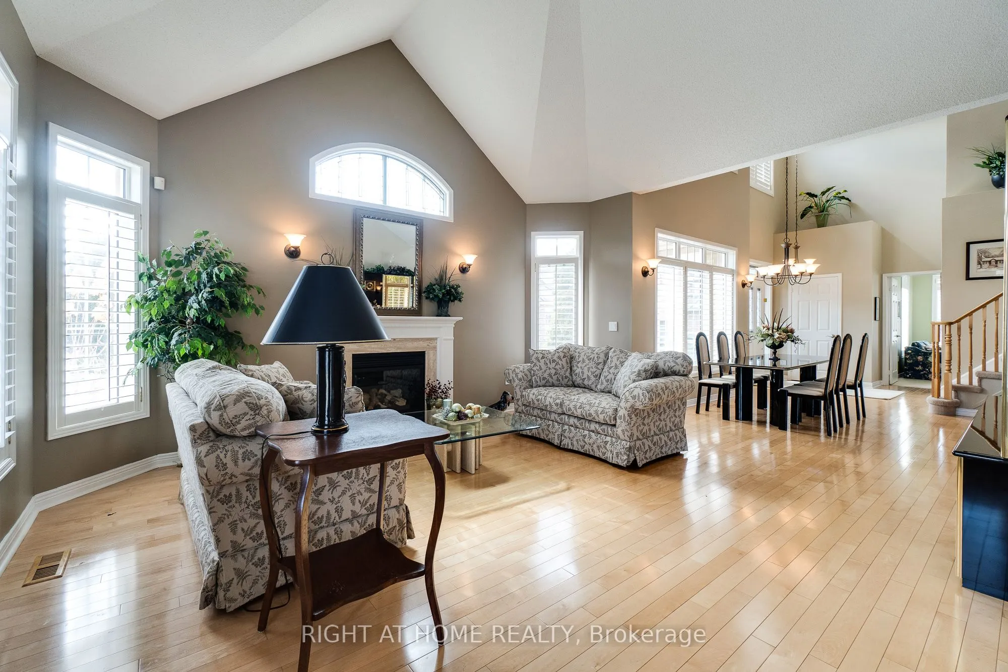 4280 Taywood Drive #15