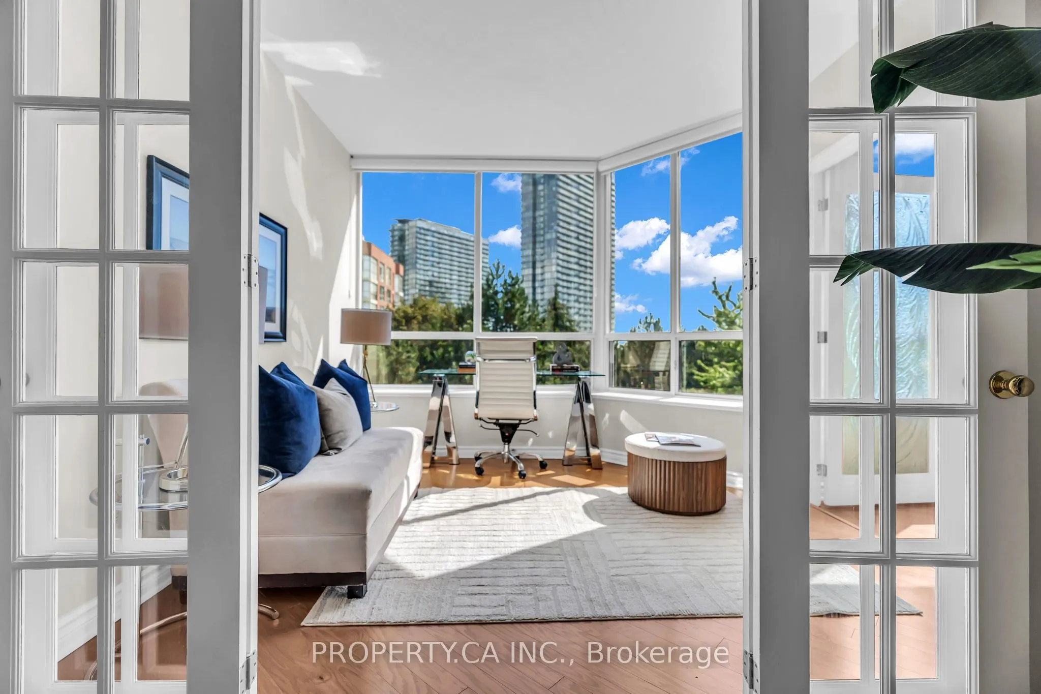 1 Ripley Avenue #517