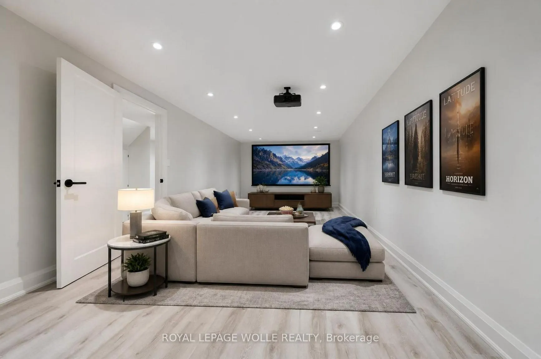 5475 Lakeshore Road #107