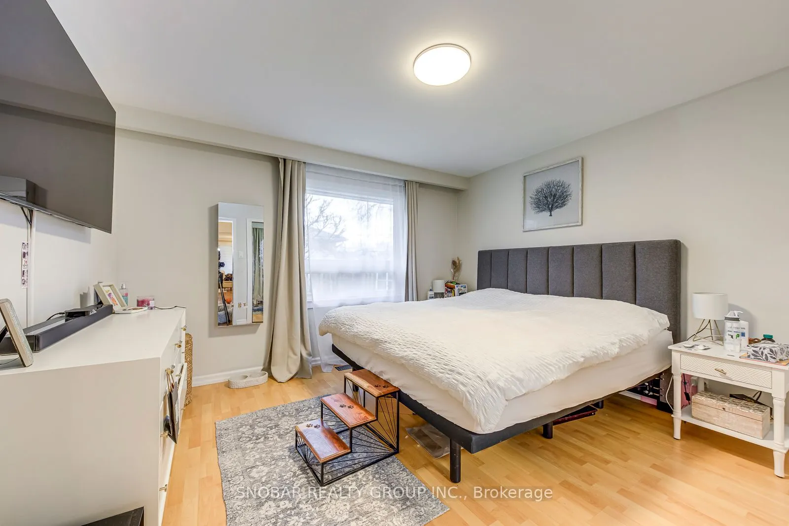 52 Decarie Circle