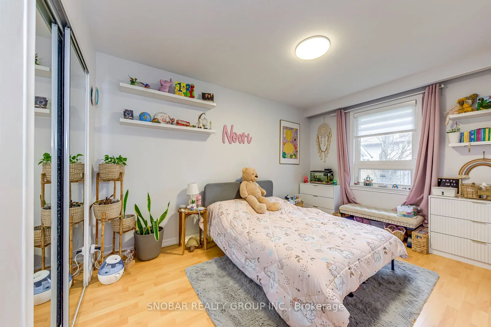 52 Decarie Circle