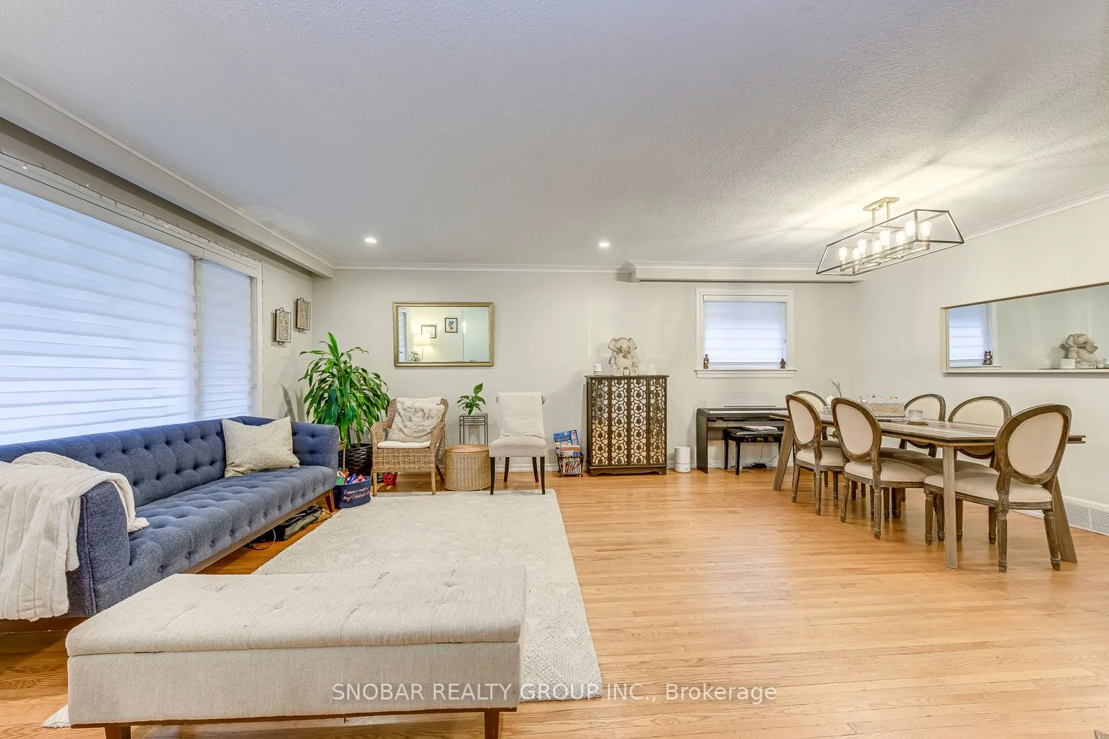 52 Decarie Circle