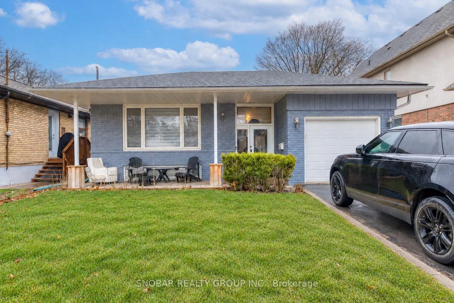 52 Decarie Circle