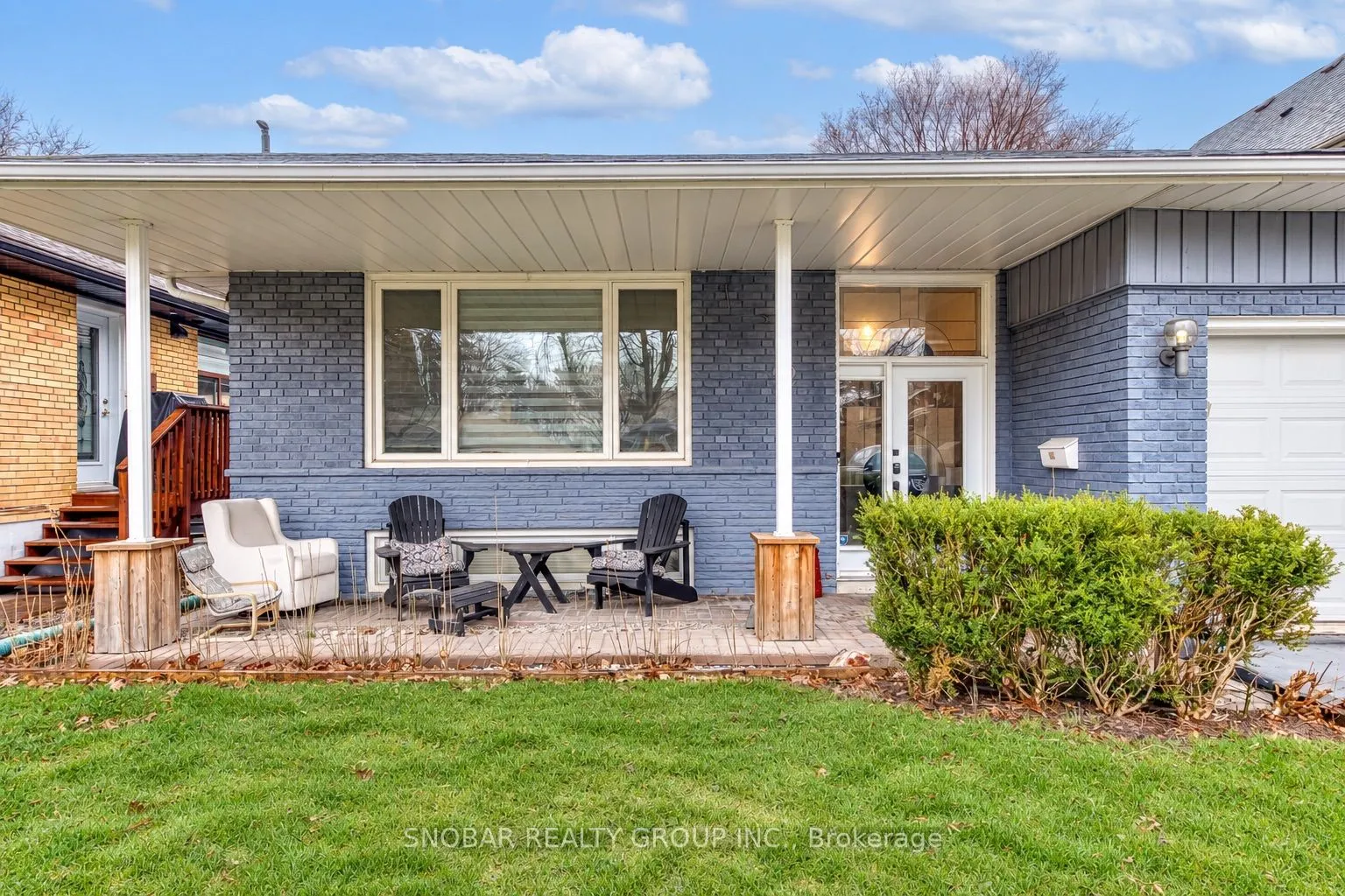 52 Decarie Circle