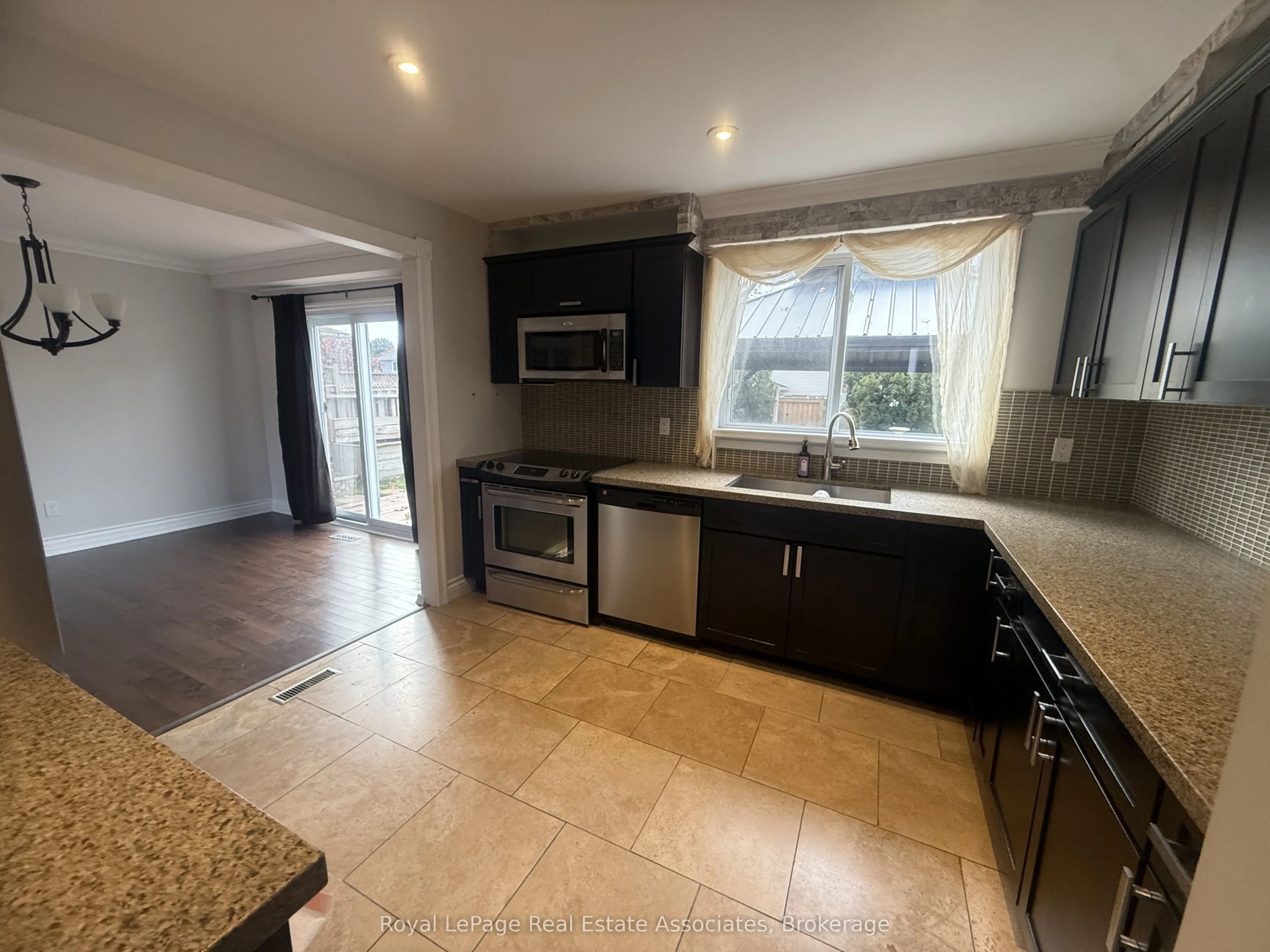 18 Fagan Drive