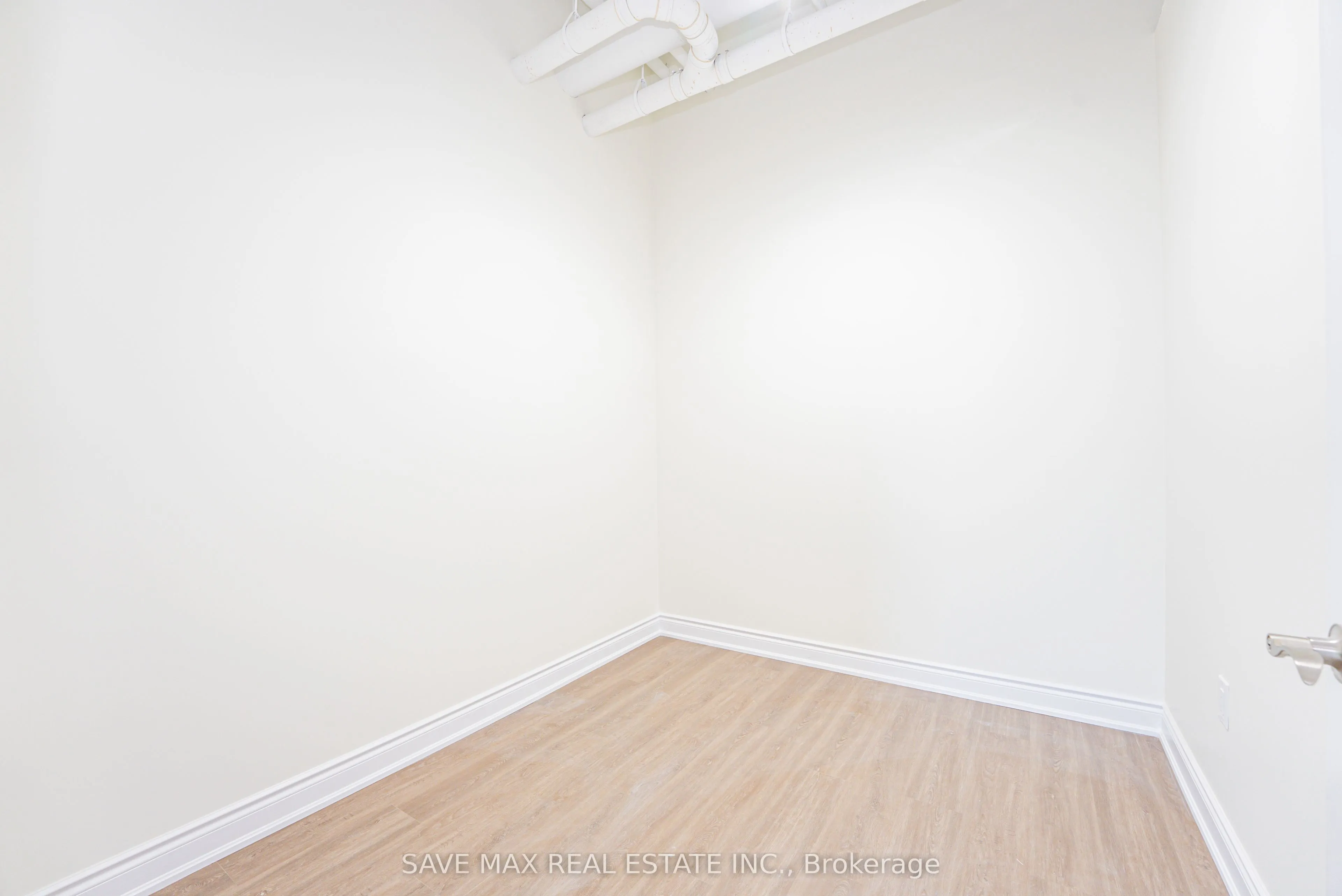 996 Martin Grove Road #410