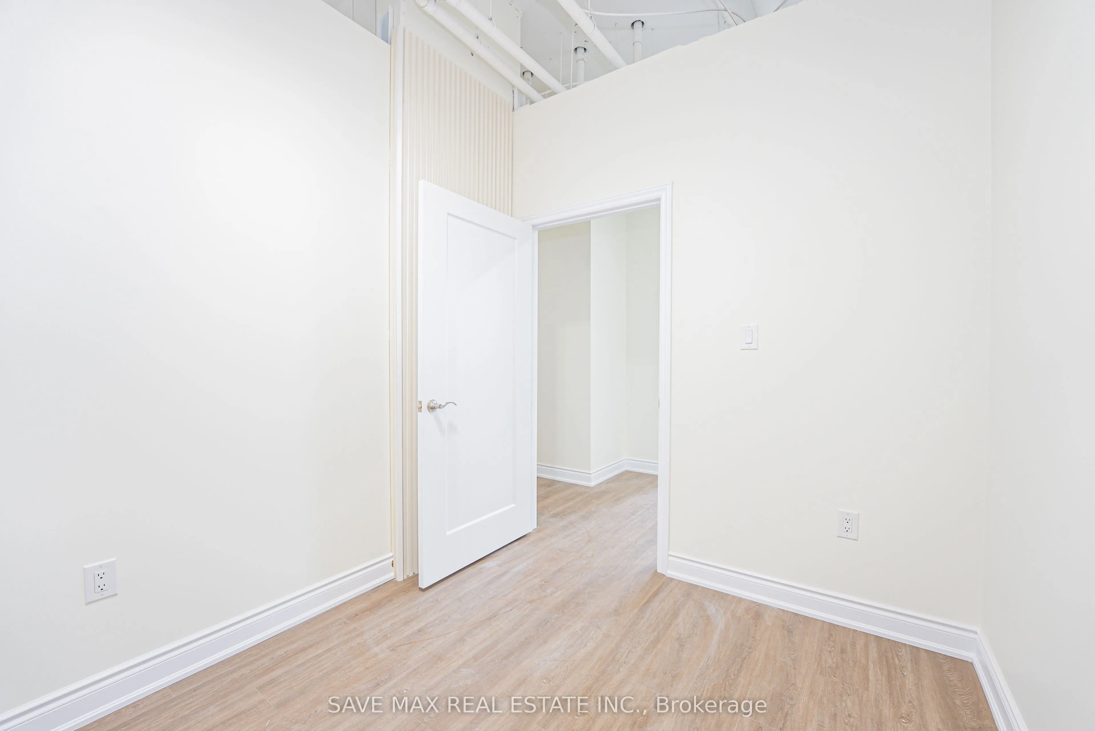 996 Martin Grove Road #410