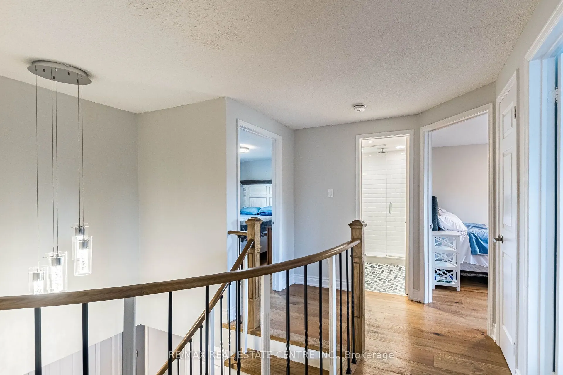 1571 Meadowfield Crescent