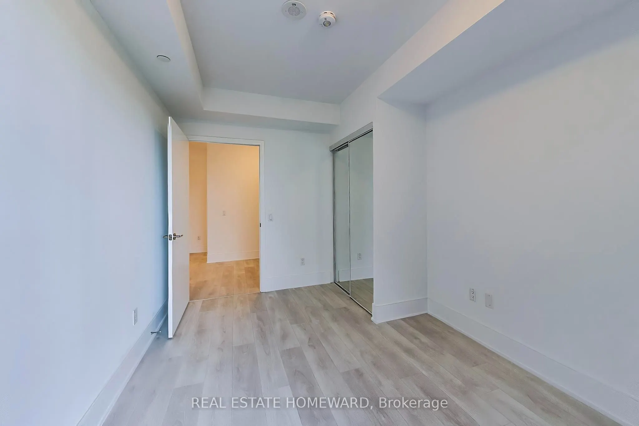 2450 Bloor Street W #304