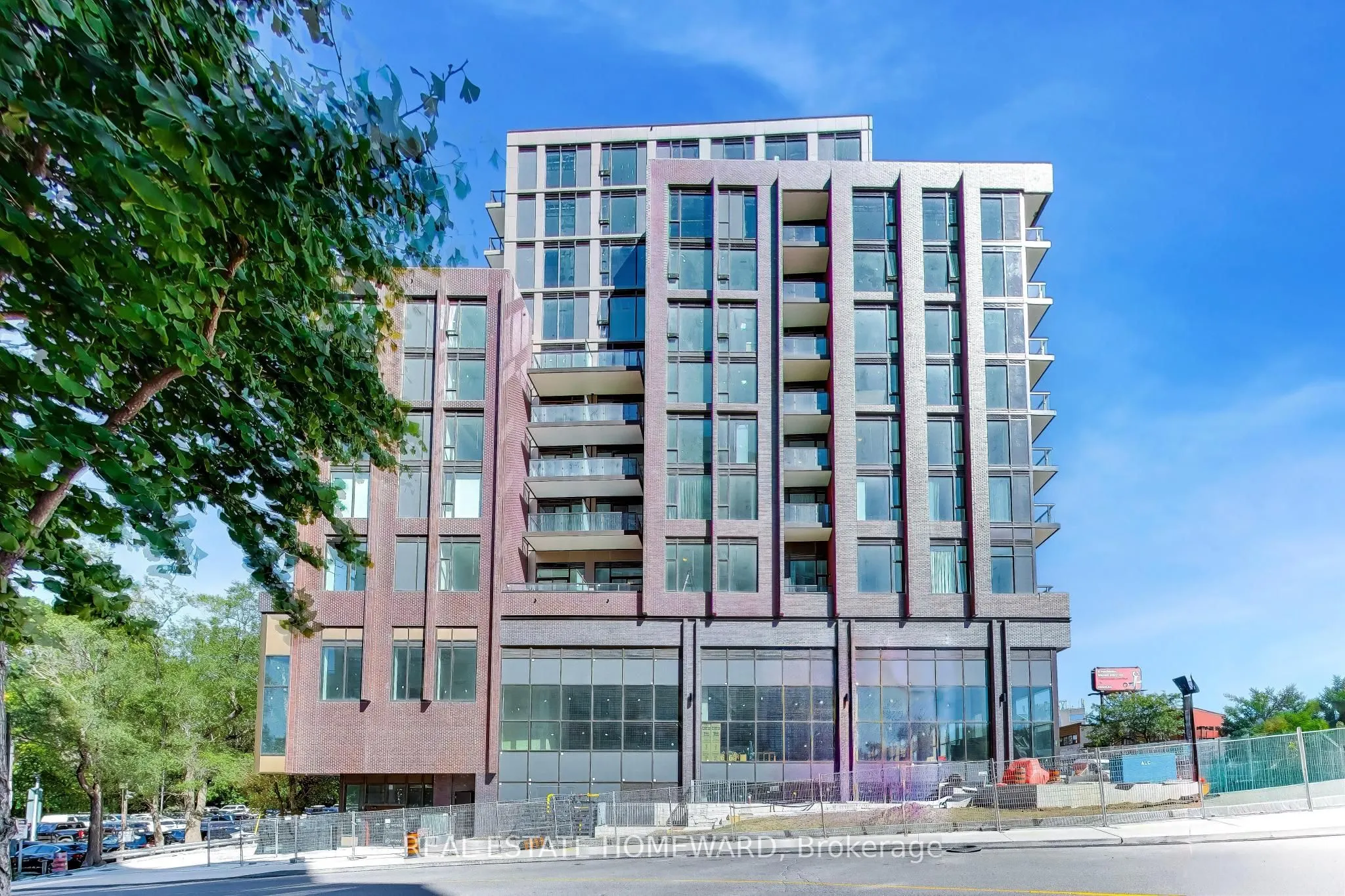 2450 Bloor Street W #304