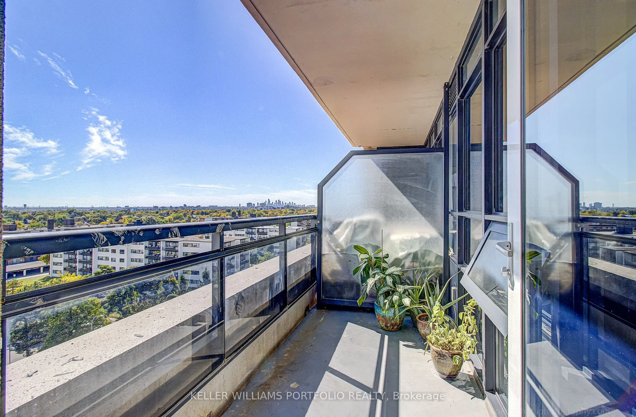 6 Eva Road #706