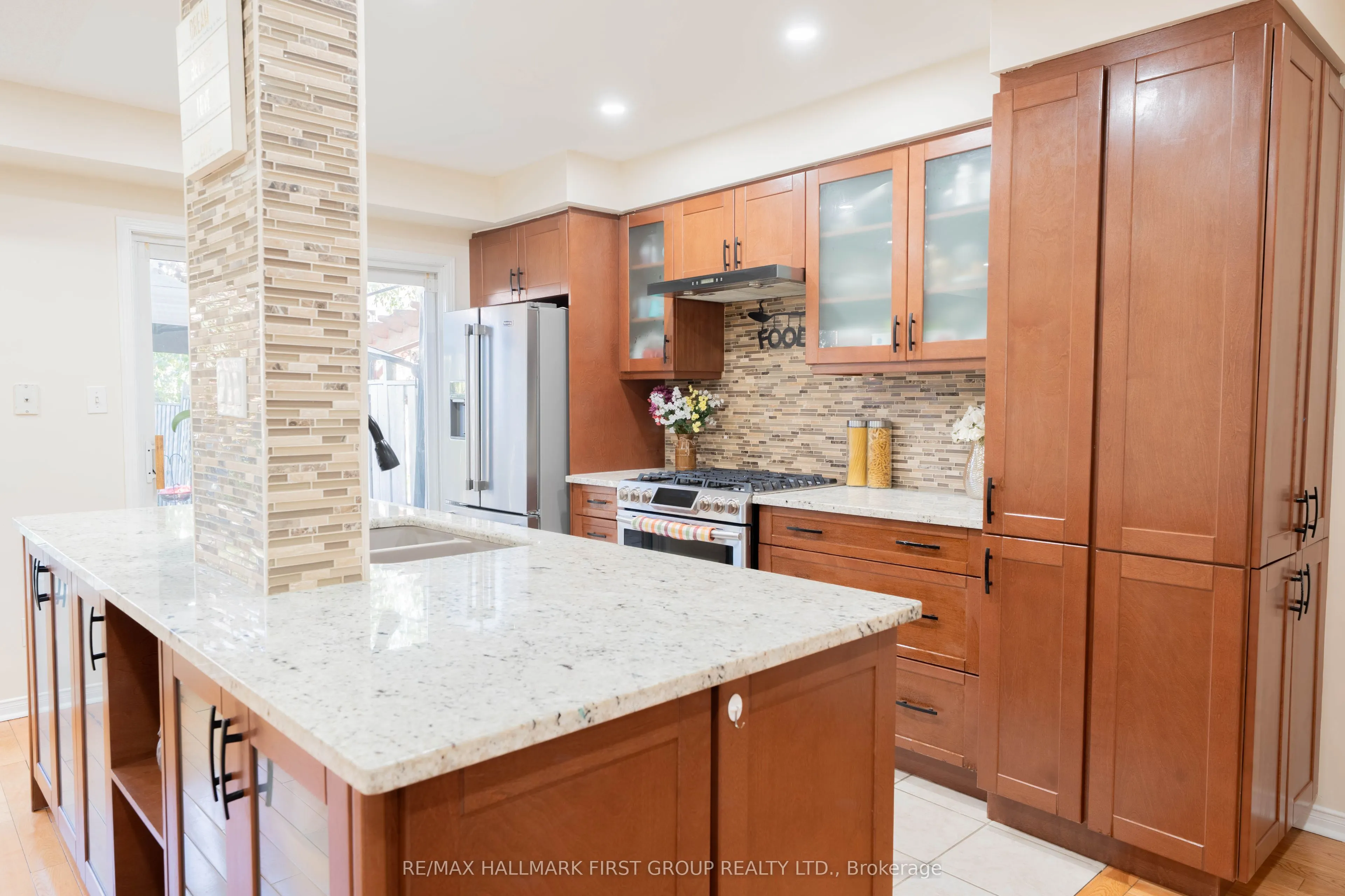 7686 Black Walnut Trail