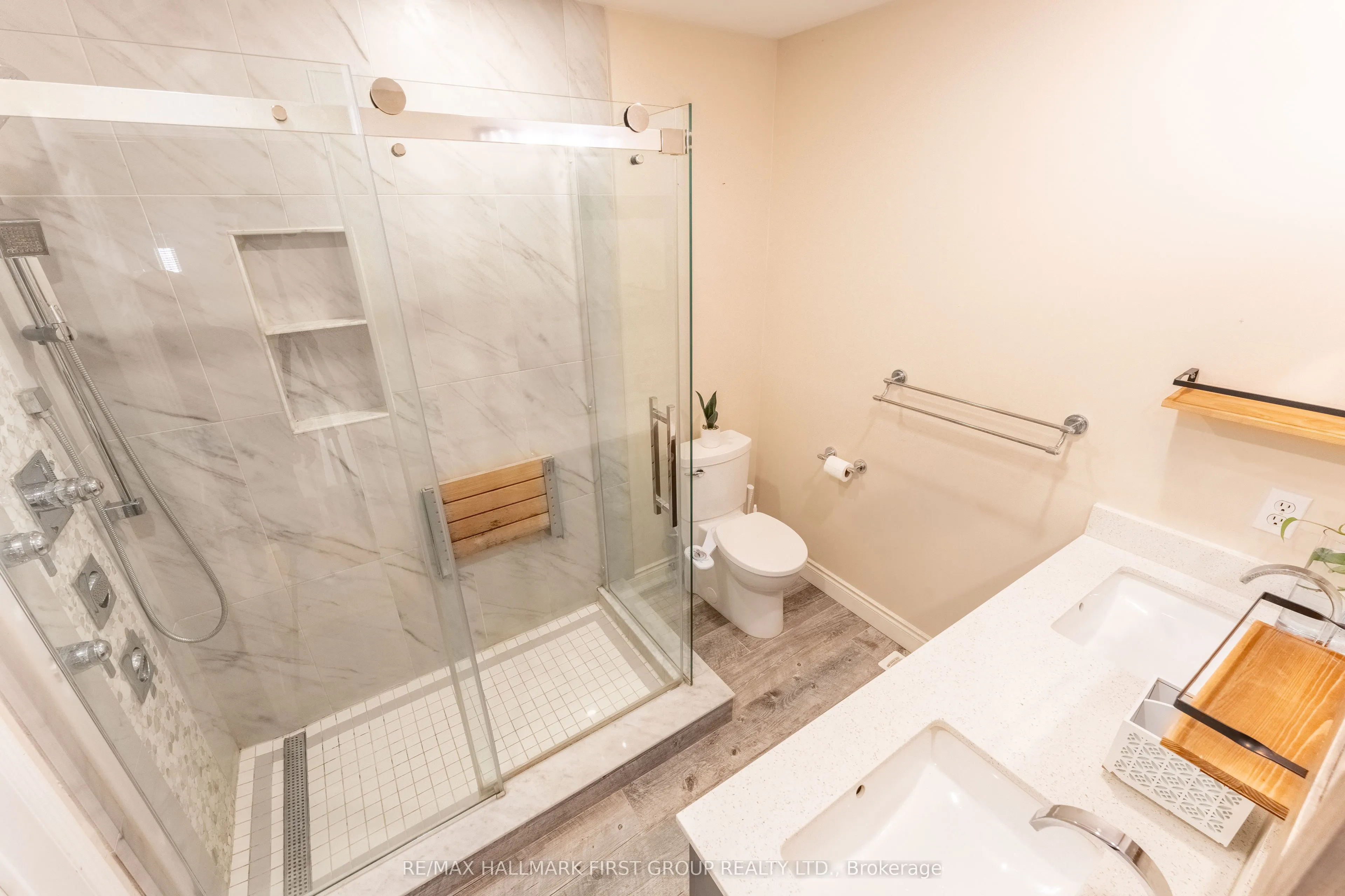 7686 Black Walnut Trail