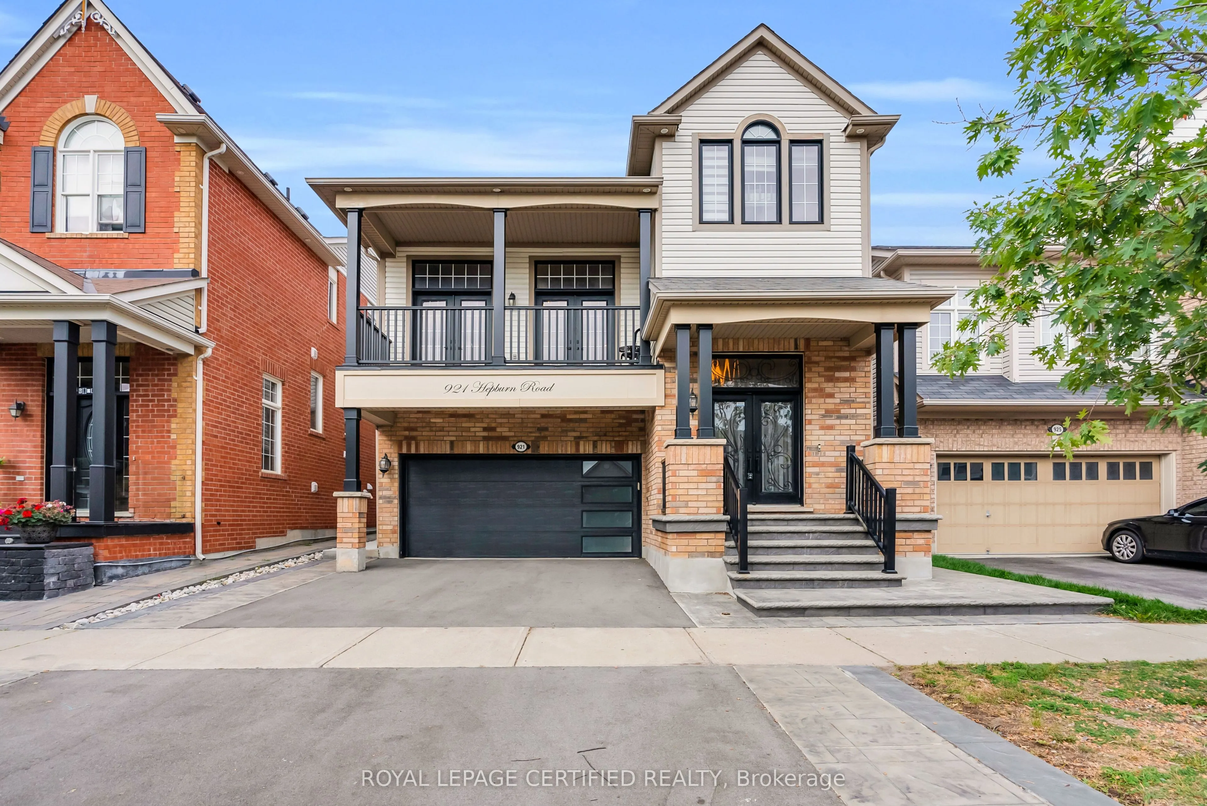 921 Hepburn Road