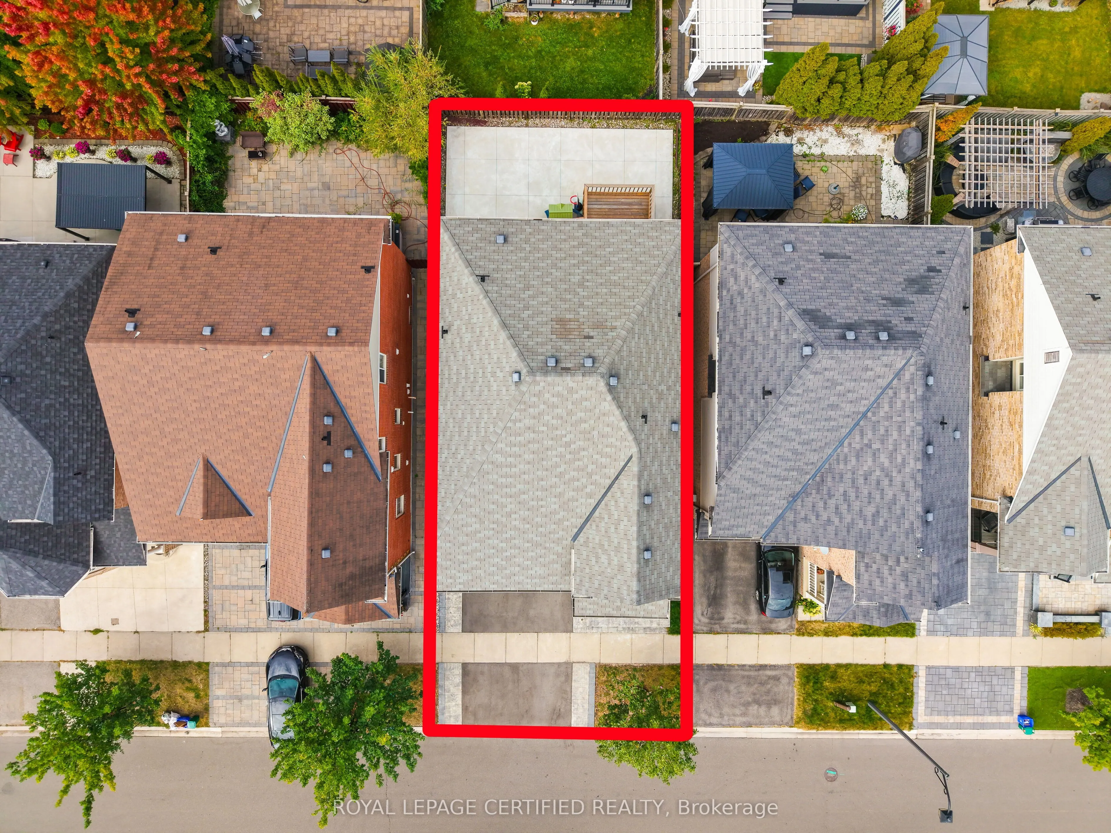 921 Hepburn Road