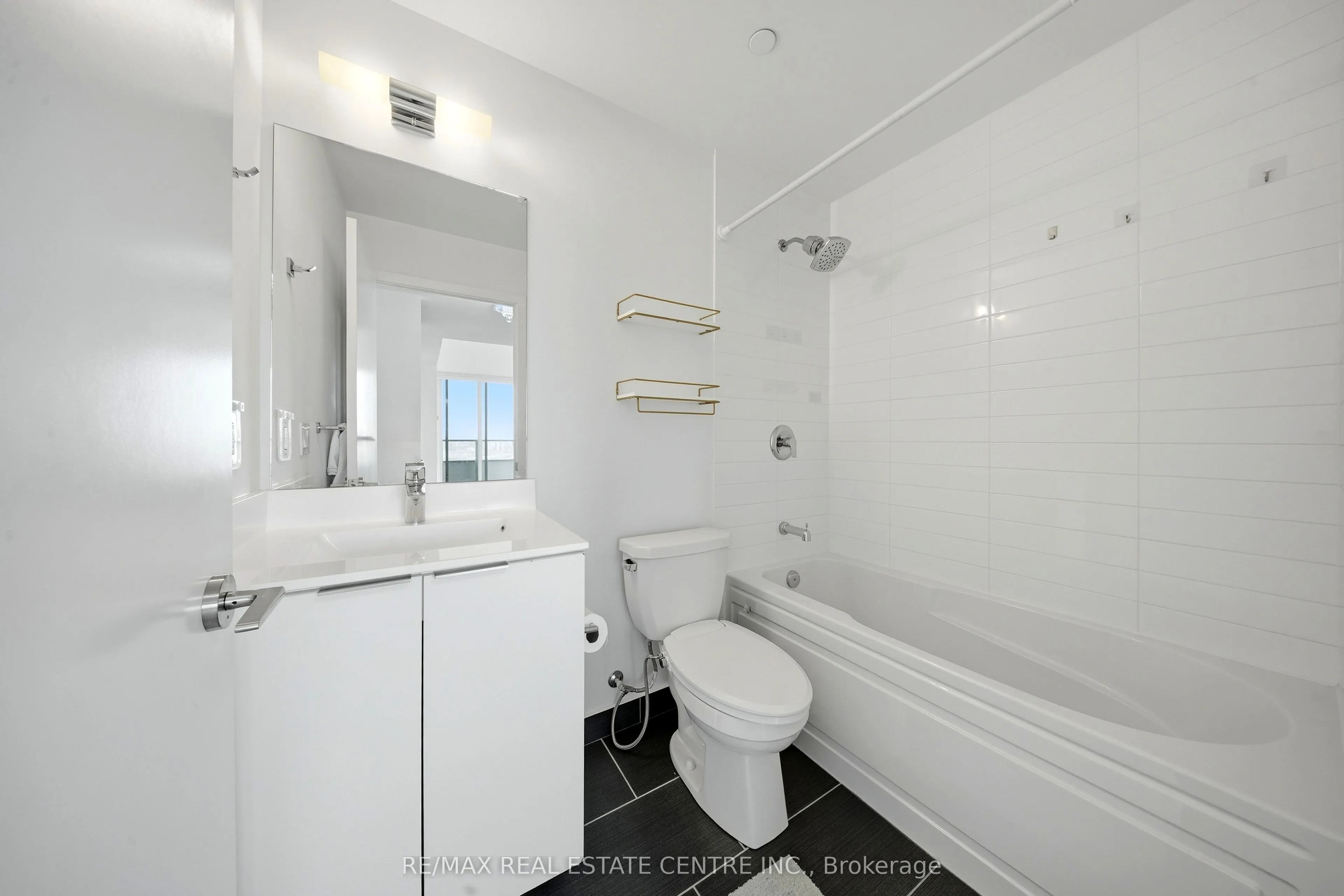30 Shore Breeze Drive #6110