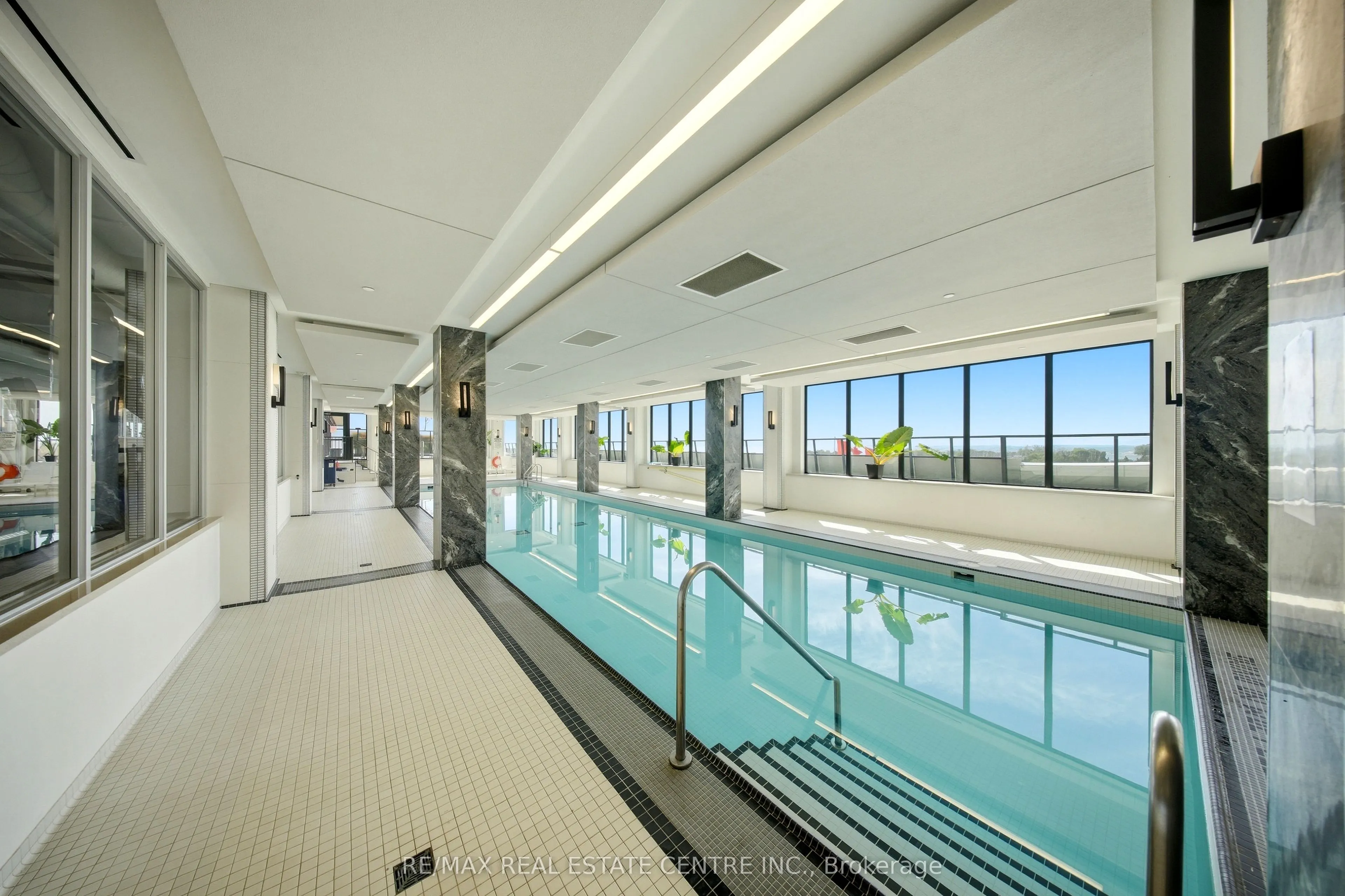 30 Shore Breeze Drive #6110