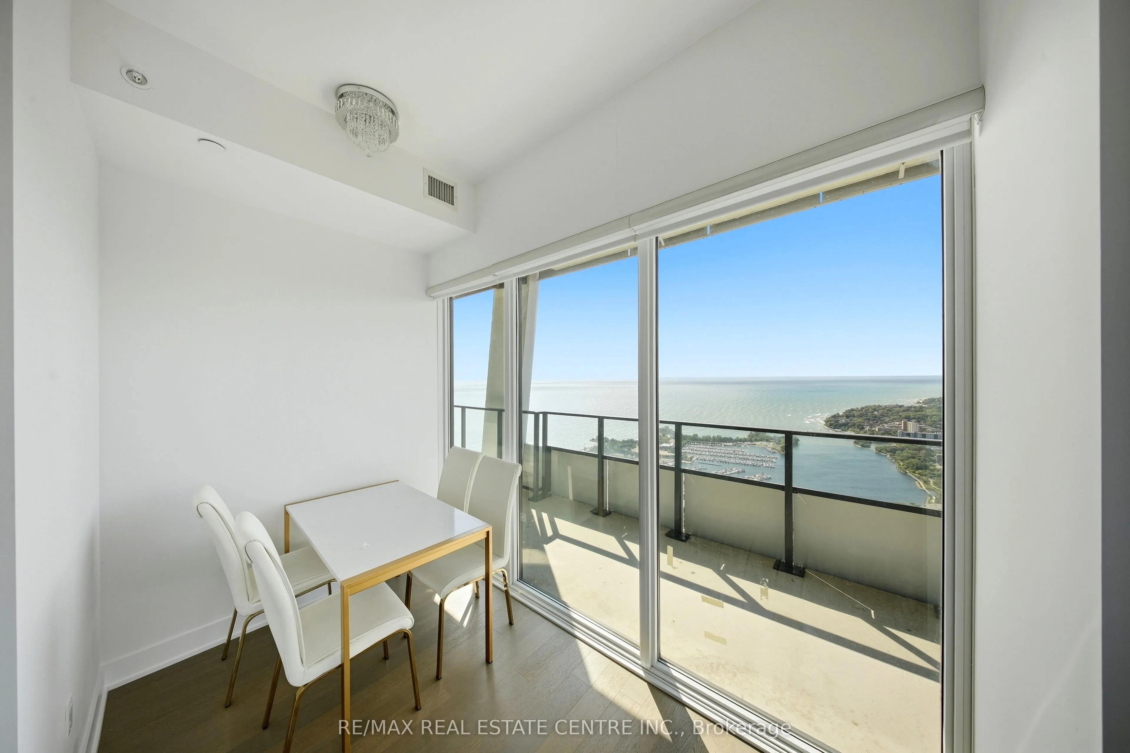 30 Shore Breeze Drive #6110