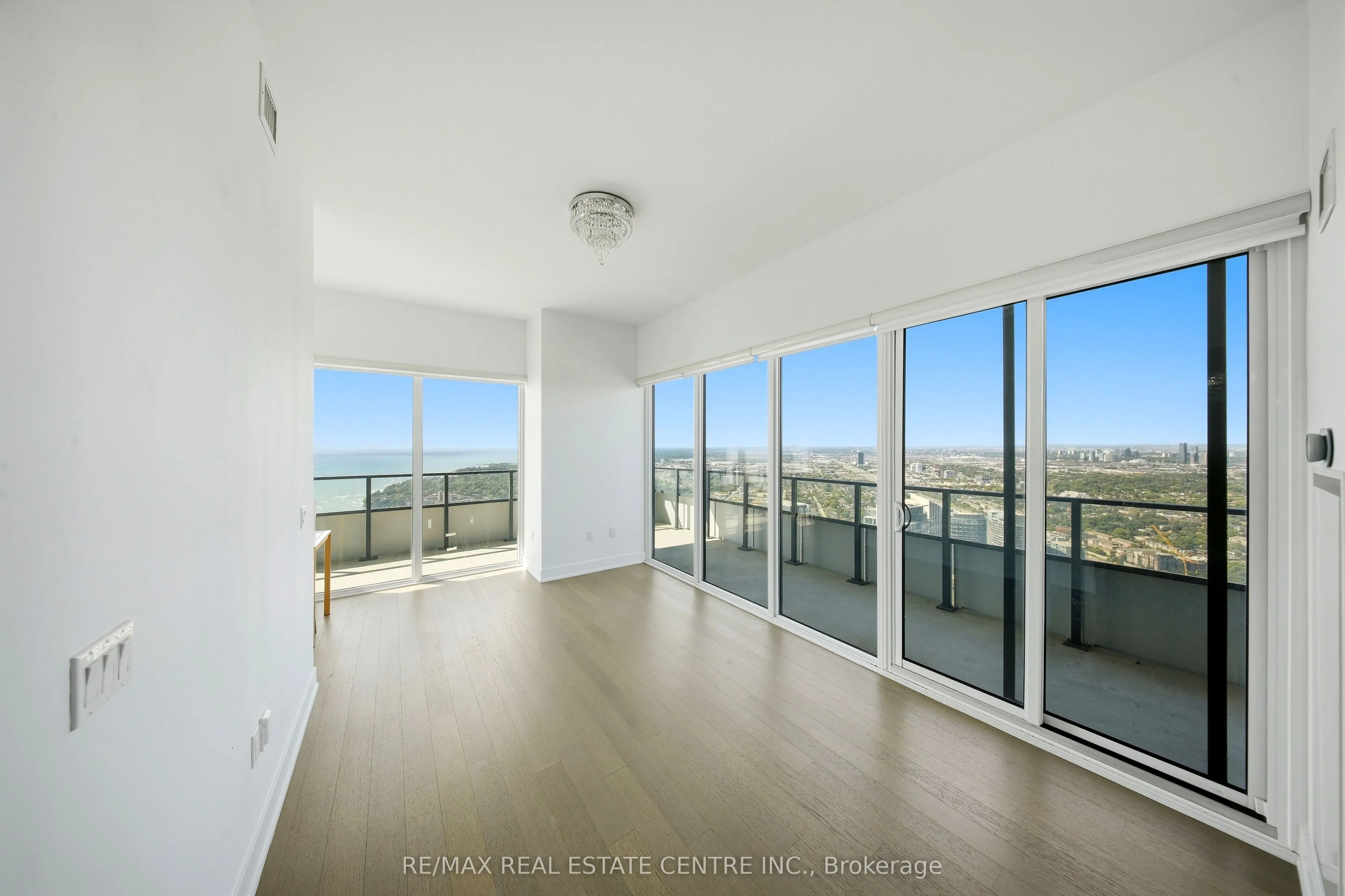 30 Shore Breeze Drive #6110