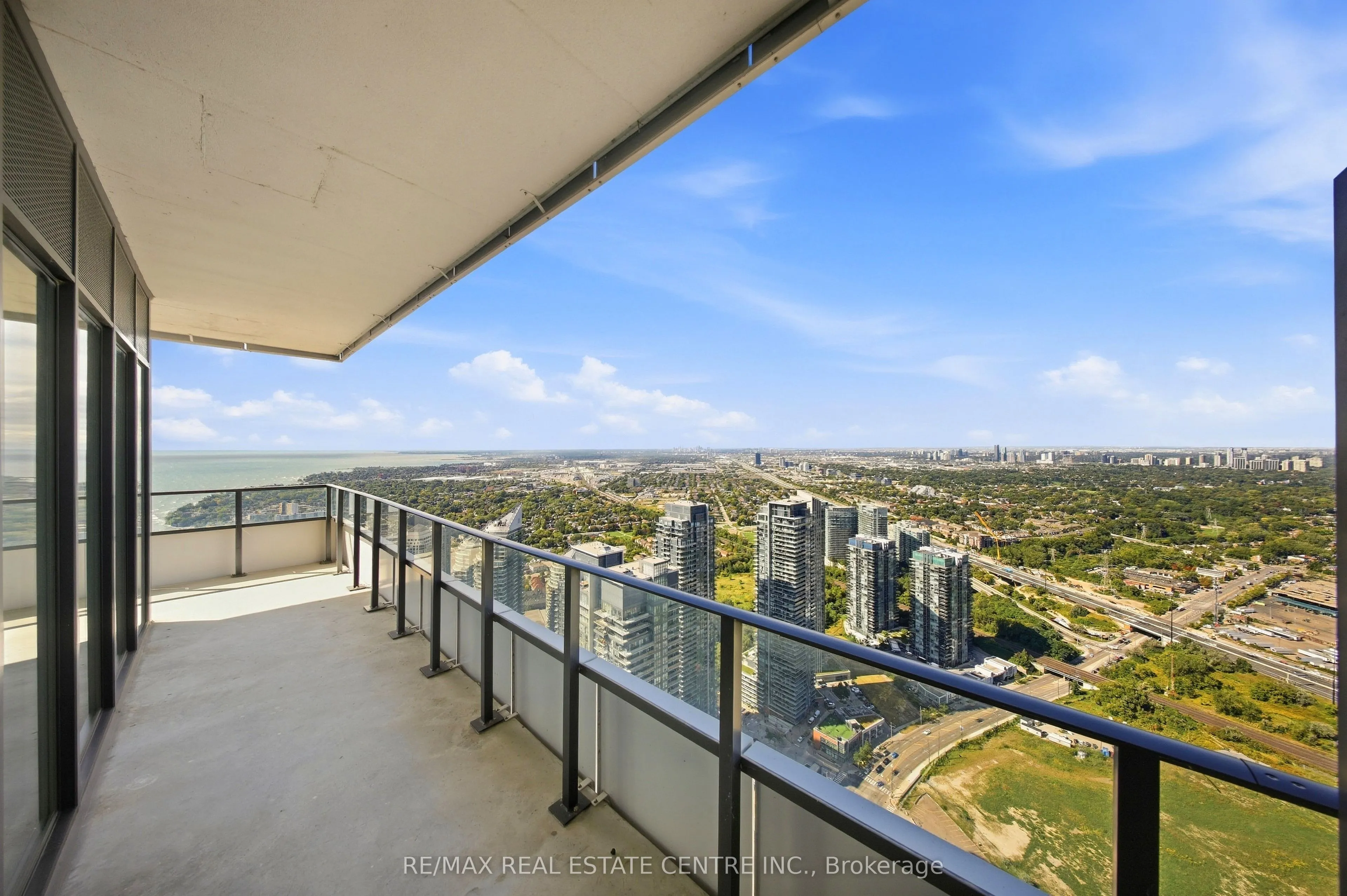 30 Shore Breeze Drive #6110