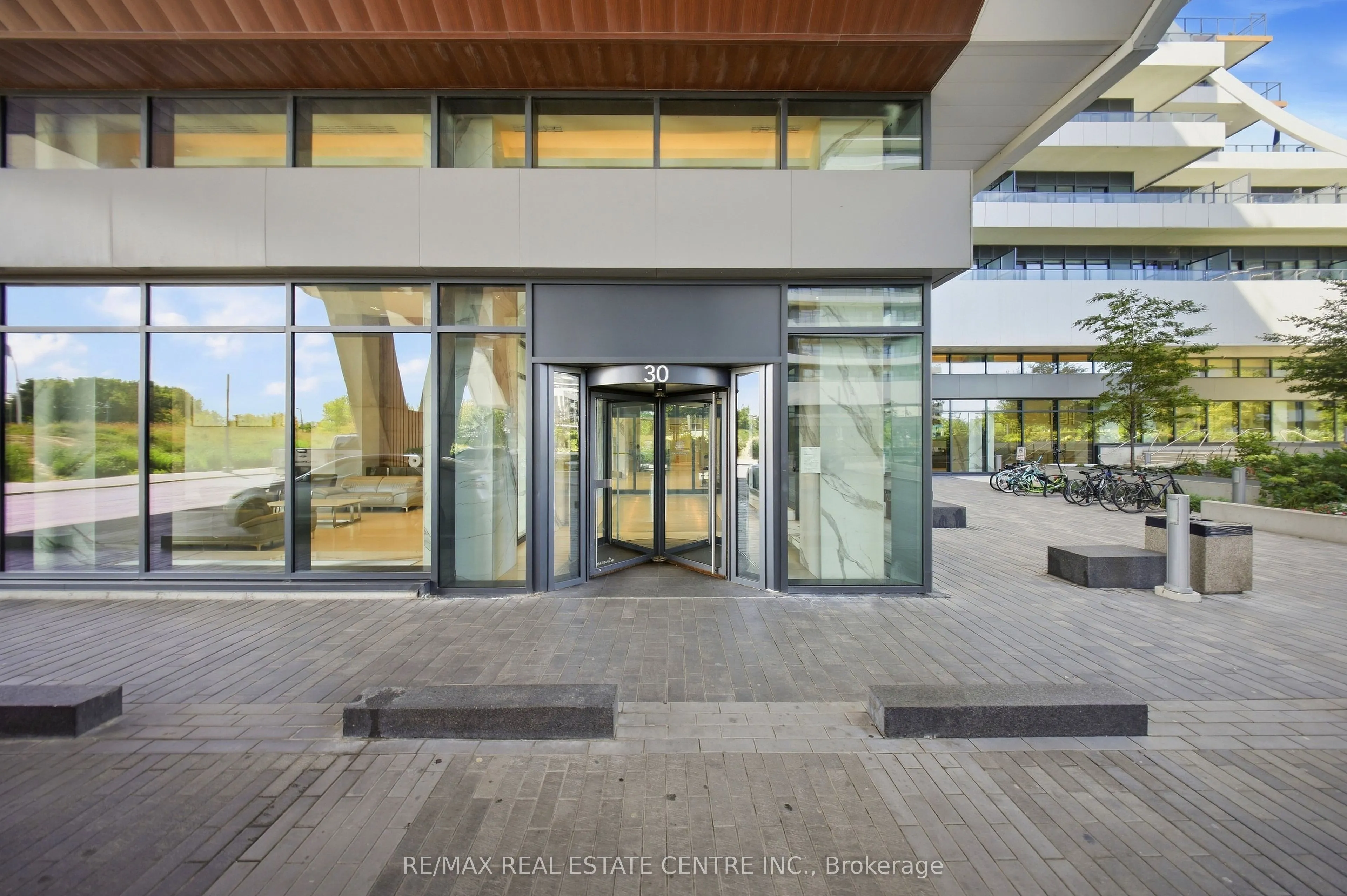 30 Shore Breeze Drive #6110