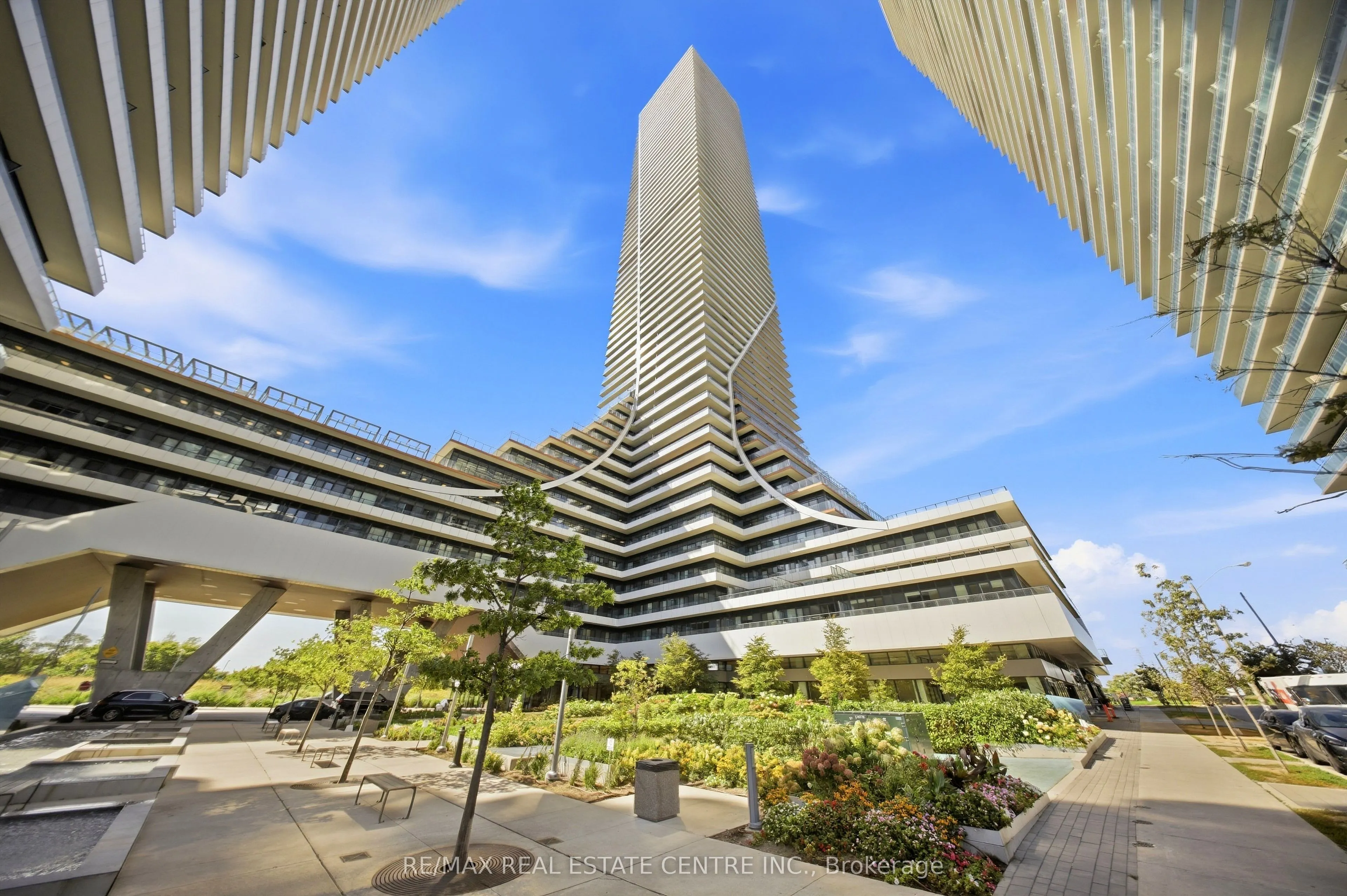 30 Shore Breeze Drive #6110