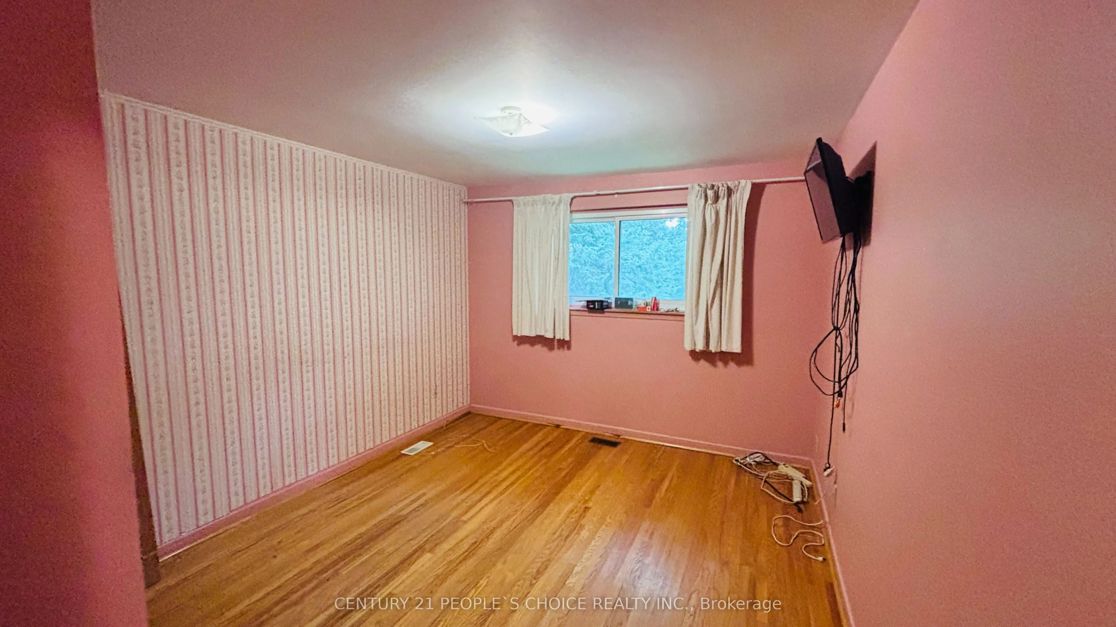 2555 Chalkwell Close